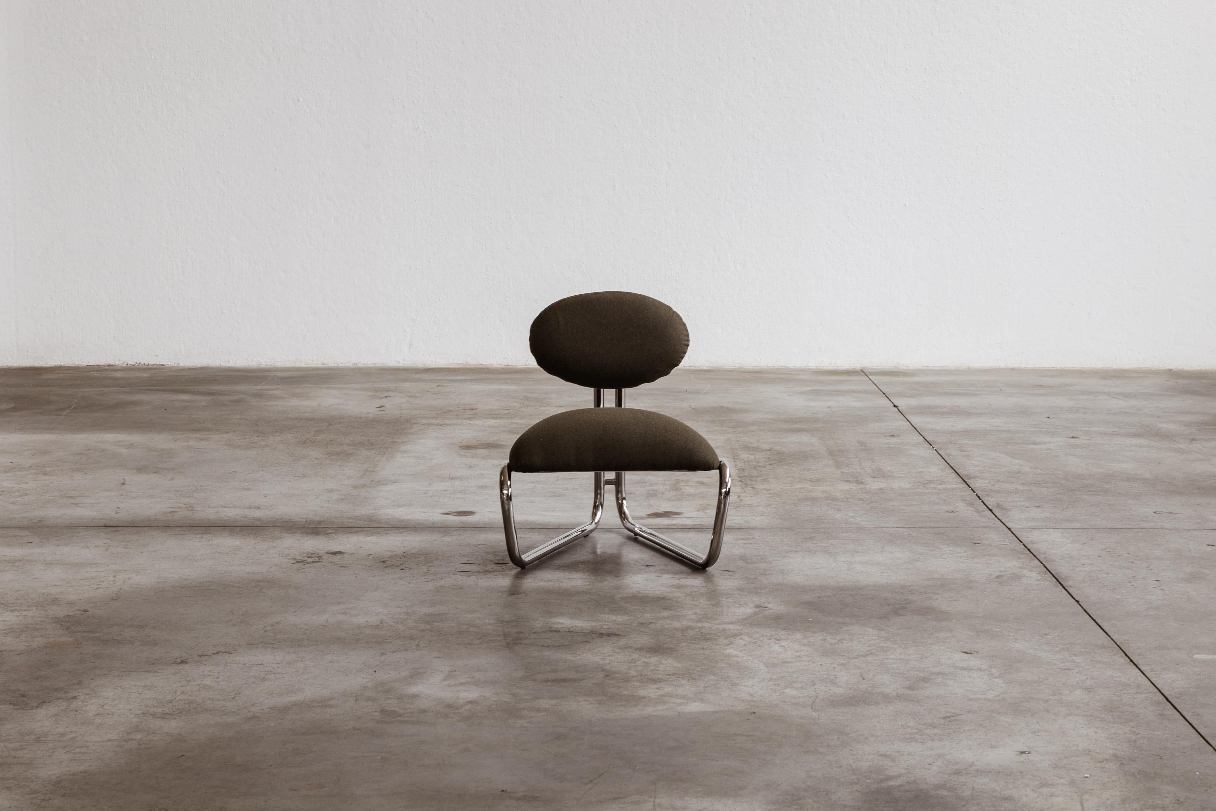 Silla de salón modernista de acero cromado tubular, Loden verde, 1970 Italiano en venta
