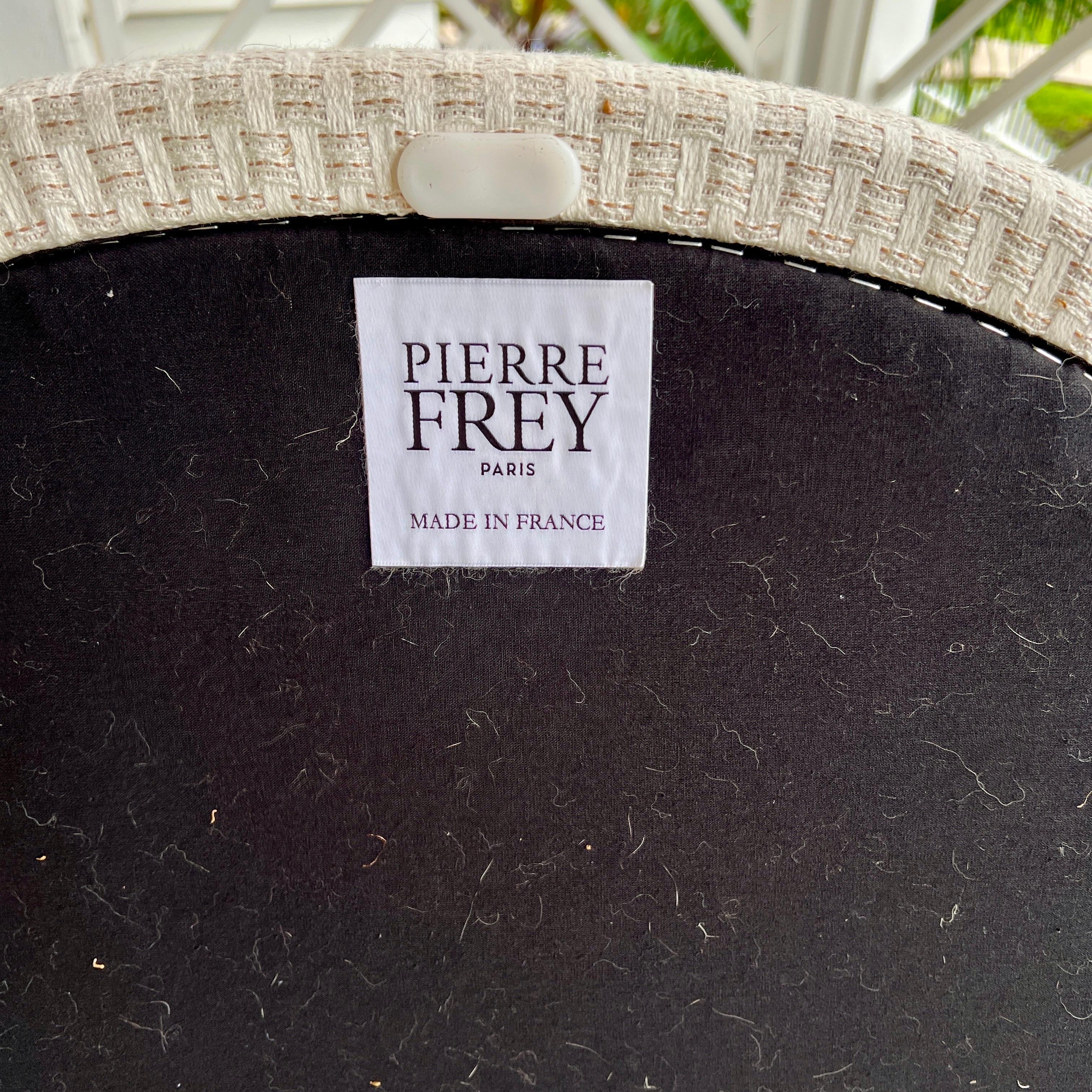 Modernistischer Loungesessel aus gewebtem elfenbeinfarbenem Stoff von Pierre Frey im Angebot 2