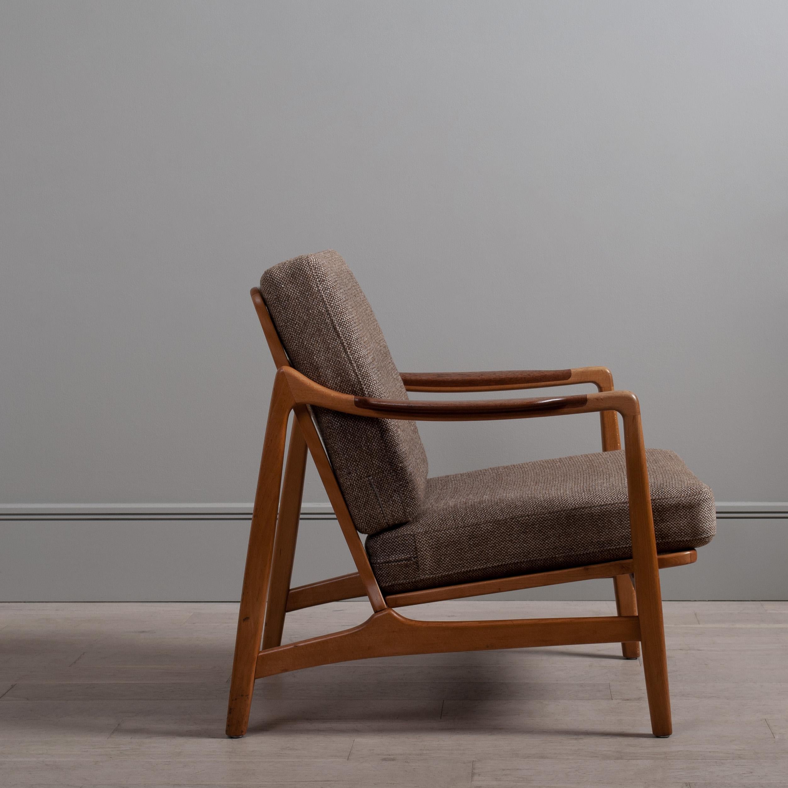 Modernist Lounge Chair, Tove & Edvard Kindt Larsen For Sale 1