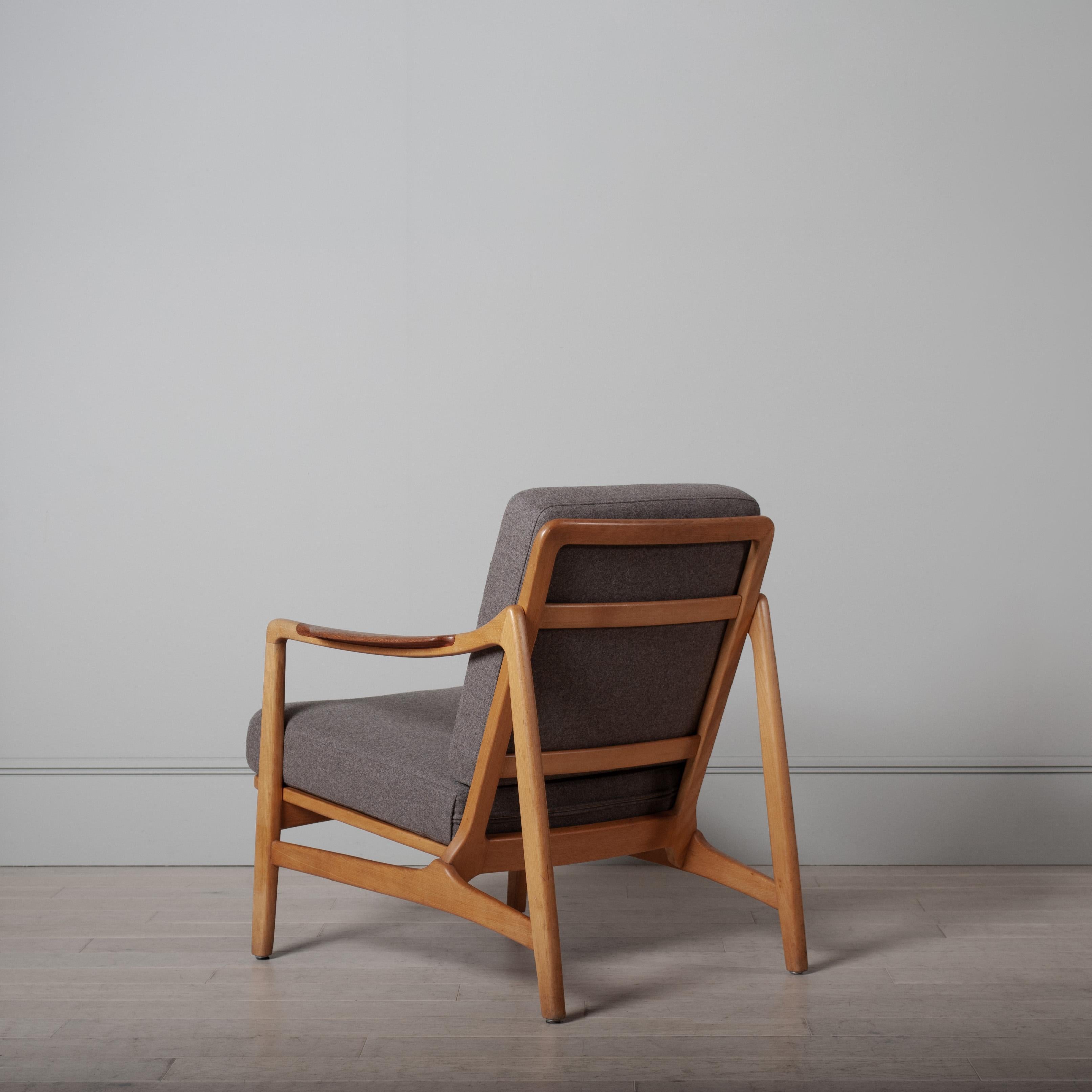 Silla de salón modernista, Tove & Edvard Kindt-Larsen, retapizada Danés en venta