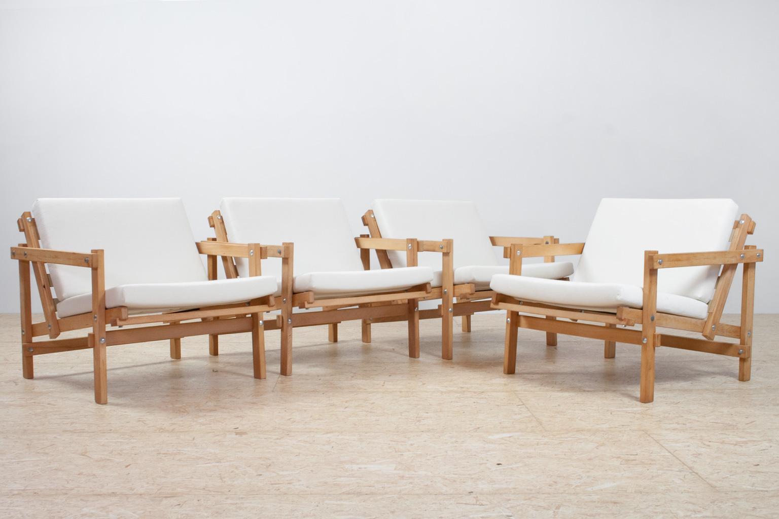 Minimalist Bauhaus inspired set of 4 Lounge Chairs in Beech by Martin Visser 1974-1986