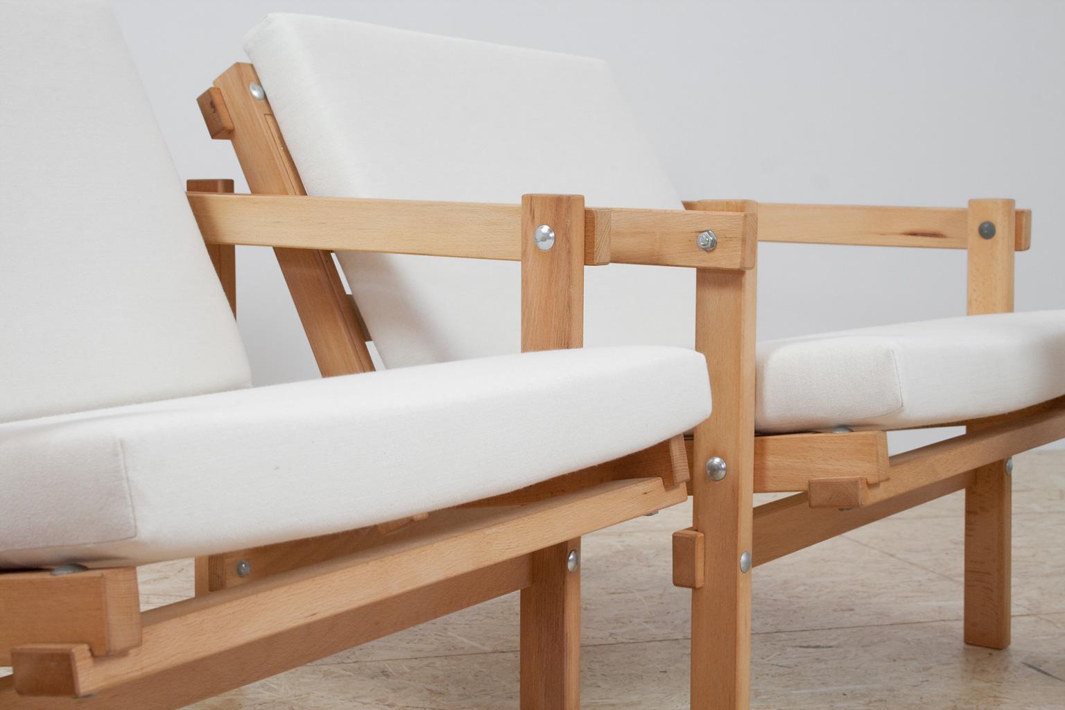 Bauhaus inspired set of 4 Lounge Chairs in Beech by Martin Visser 1974-1986 In Excellent Condition In Beek en Donk, NL