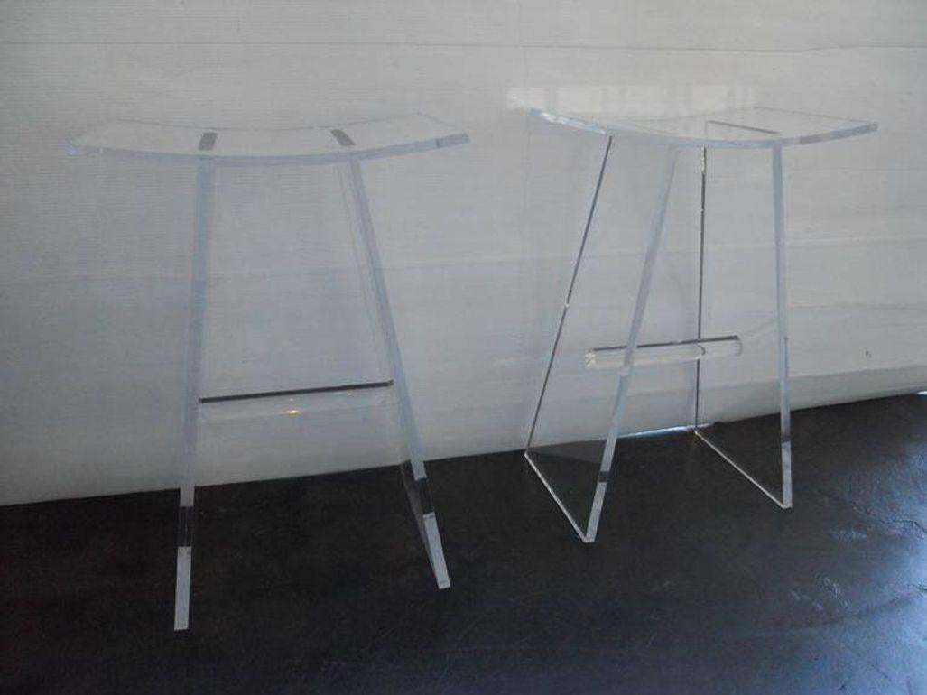 Modernist Lucite Bar Set in the style of Charles Hollis Jones. U.S.A. 1960's For Sale 4
