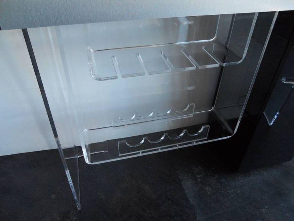 Modernist Lucite Bar Set in the style of Charles Hollis Jones. U.S.A. 1960's In Excellent Condition For Sale In Los Angeles, CA