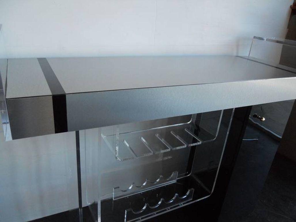 Modernist Lucite Bar Set in the style of Charles Hollis Jones. U.S.A. 1960's For Sale 2
