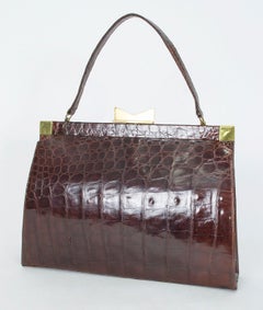Modernist Mahogany Gloss Geometric Center Cut Medium Alligator Handbag, 1950s