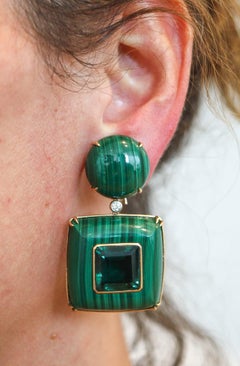 Pendants d'oreilles modernistes en or 18 carats avec diamants et quartzes