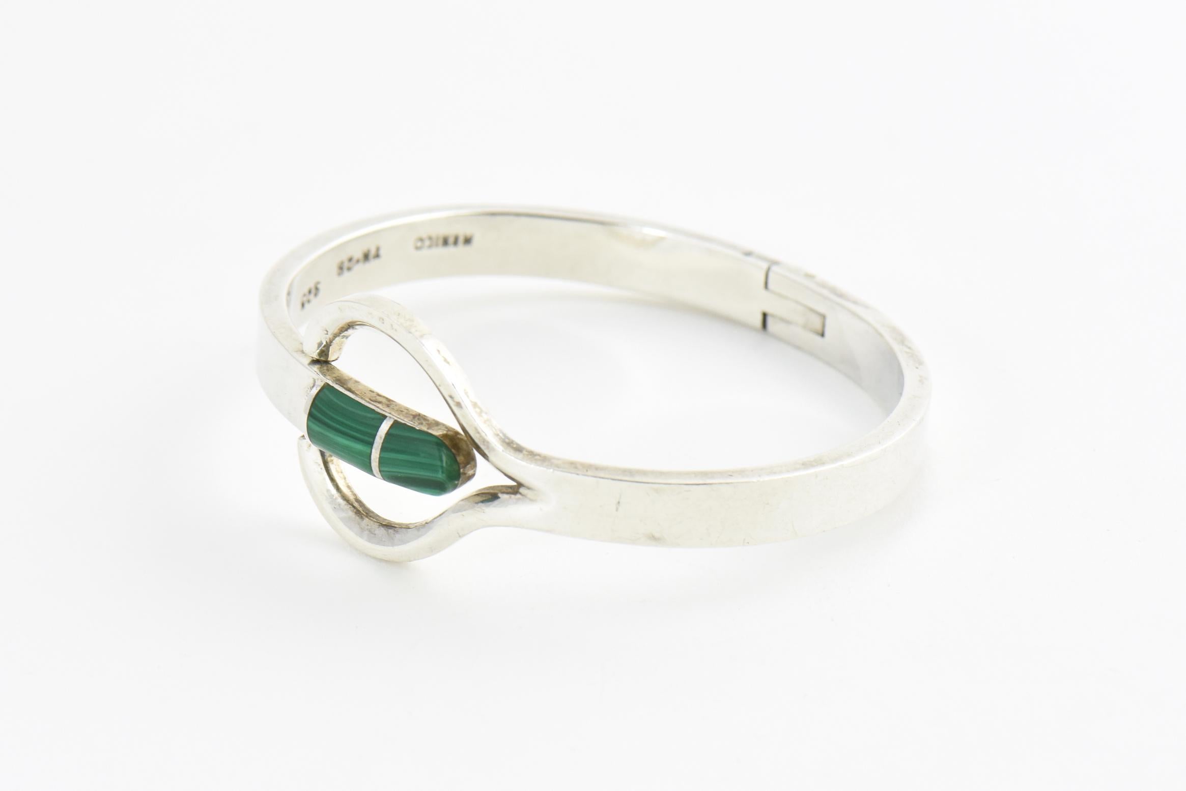 Vintage solid sterling silver bangle with malachite inlay from Taxco, Mexico. Interior, 6.5