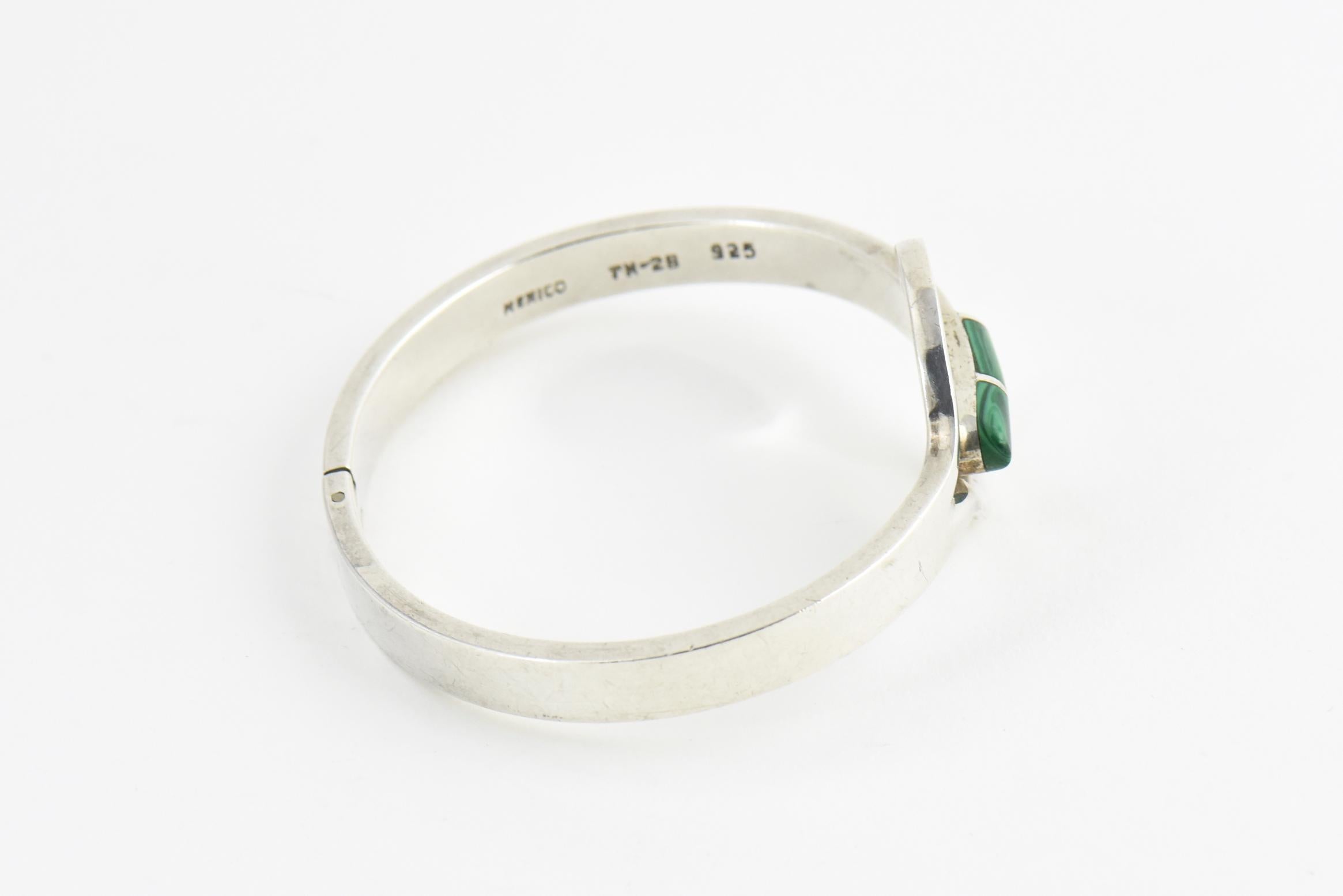 Taille mixte Bracelet jonc moderniste en argent sterling et malachite en vente