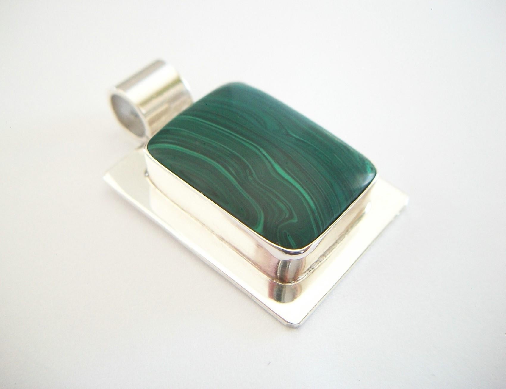 Cabochon Modernist Malachite and Sterling Silver Pendant, Mexico, Late 20th Century For Sale