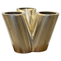 Prototype de vase en étain signé Mario Botta « Tredicivasi », moderniste