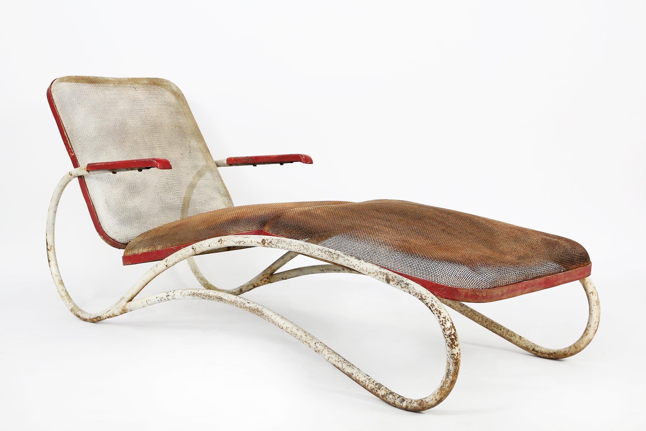 Modernist Metal Chaise Lounge or Lounge Chair, 1940s For Sale 1
