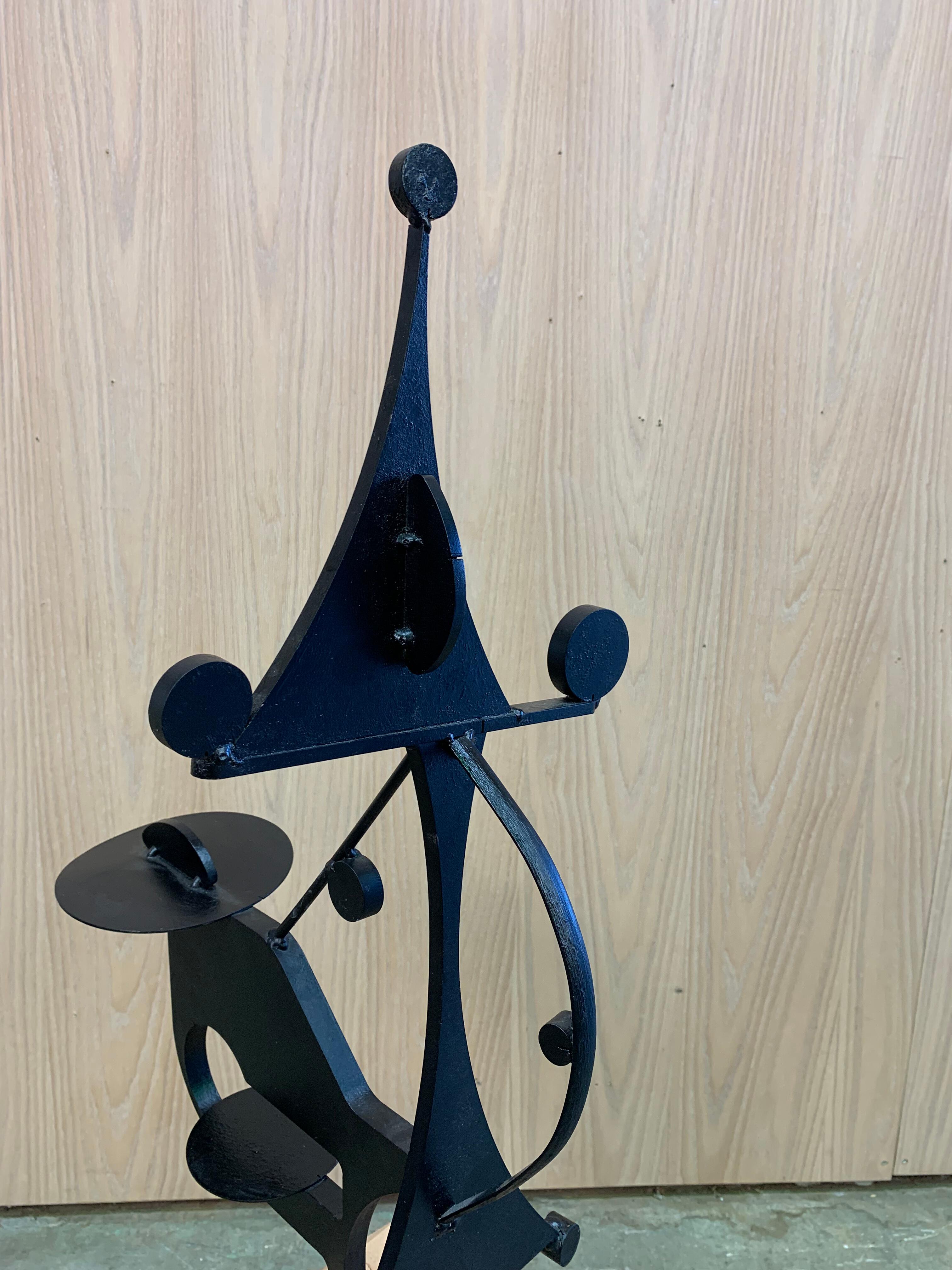 Mid-Century moderno Scultura modernista in metallo di Jay McVickers - Firmata in vendita