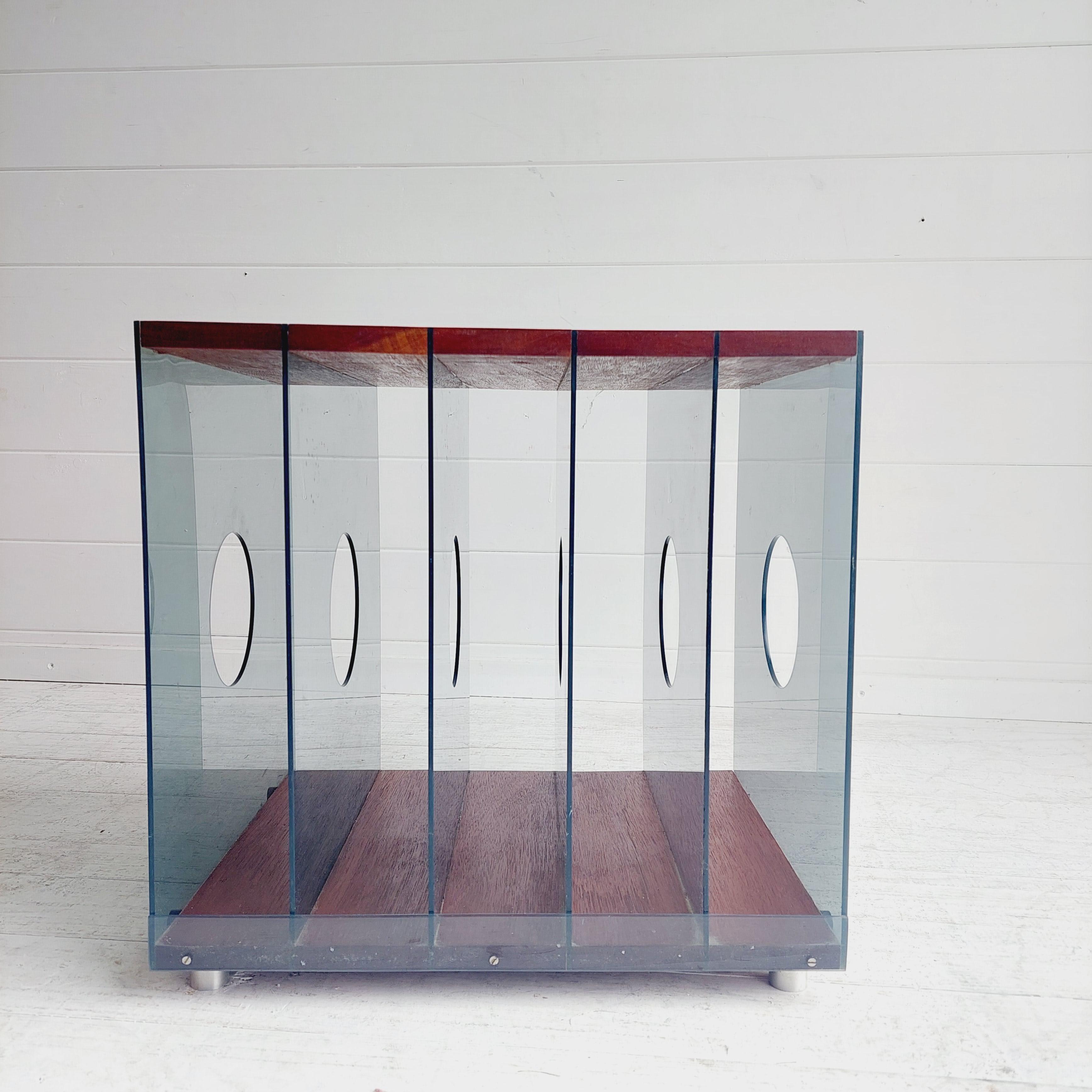 Modernist Mid Century Teak and lucite Lp Vinyl storage holder box, 70s 7