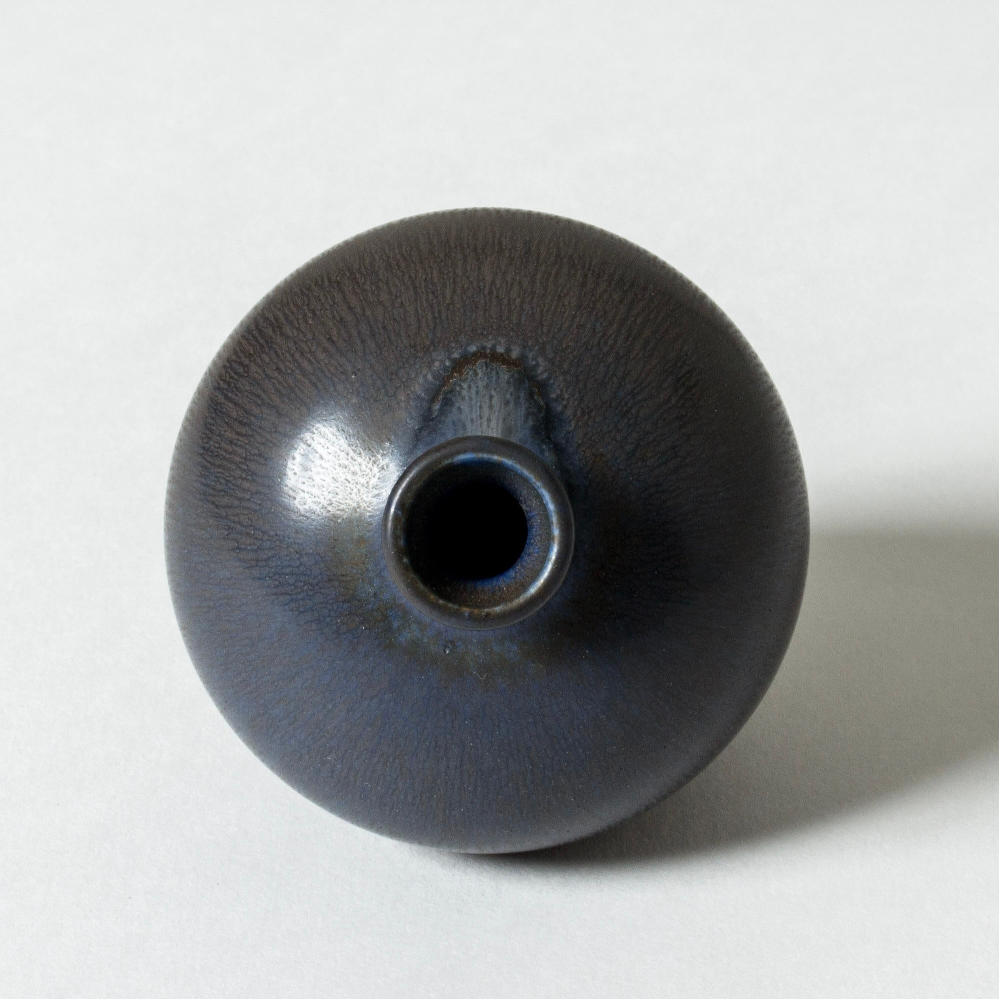 Swedish Modernist Miniature Stoneware Vase by Berndt Friberg, Gustavsberg, Sweden, 1950s For Sale