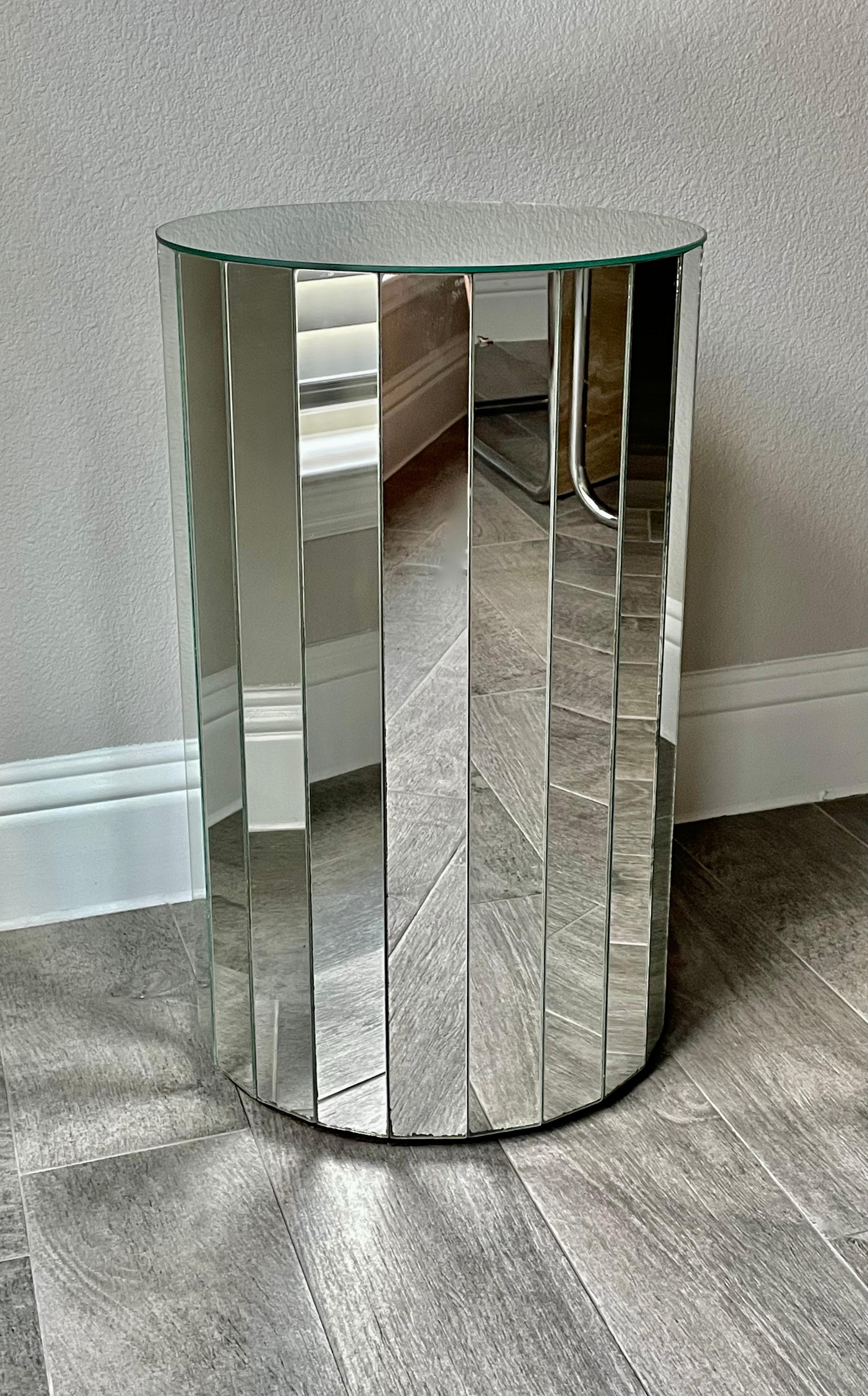 Modernist mirrored pedestal / plant stand.