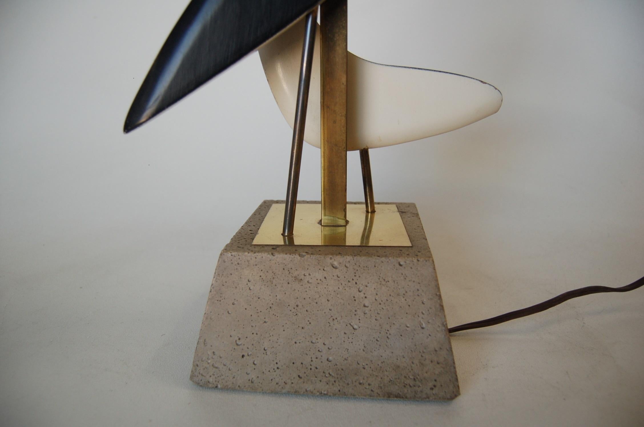 Cast Modernist Mix-Media Brass Abstract Sculptural Table Lamp on Concrete Base For Sale