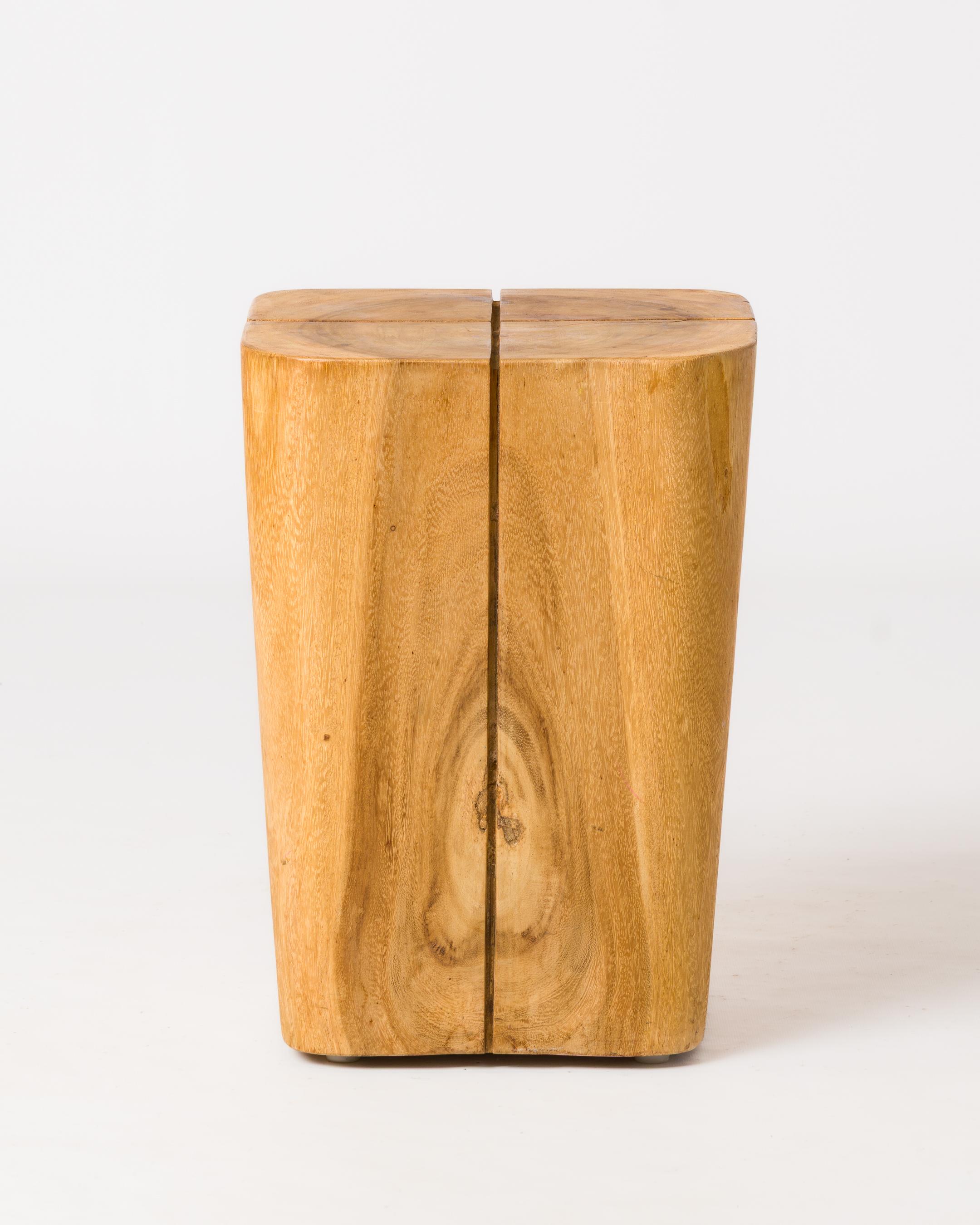 Tabouret creux moderniste 