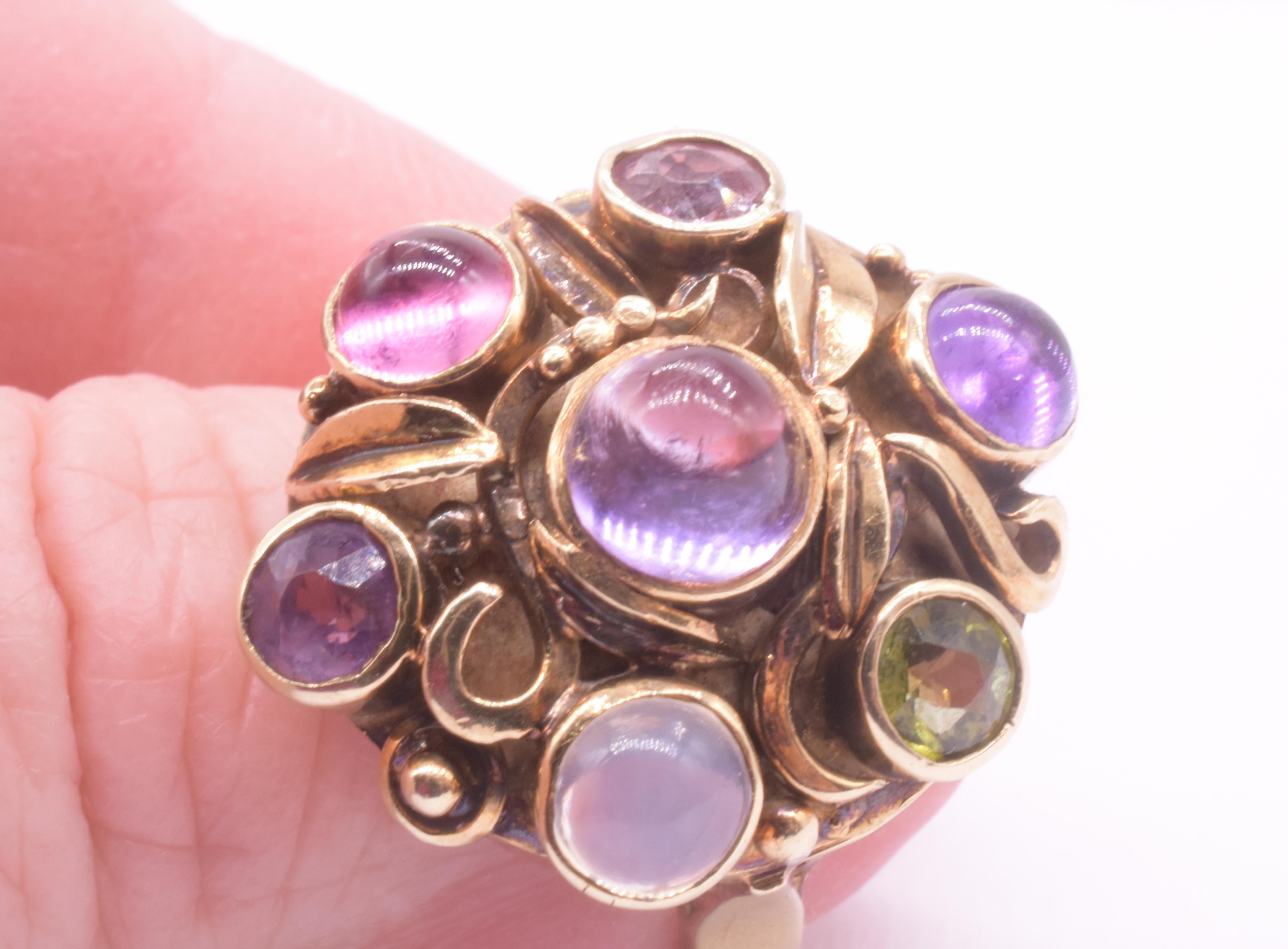 Modernist Multi-Stone Ring of Amethyst Peridot Tourmaline & Moonstone For Sale 5