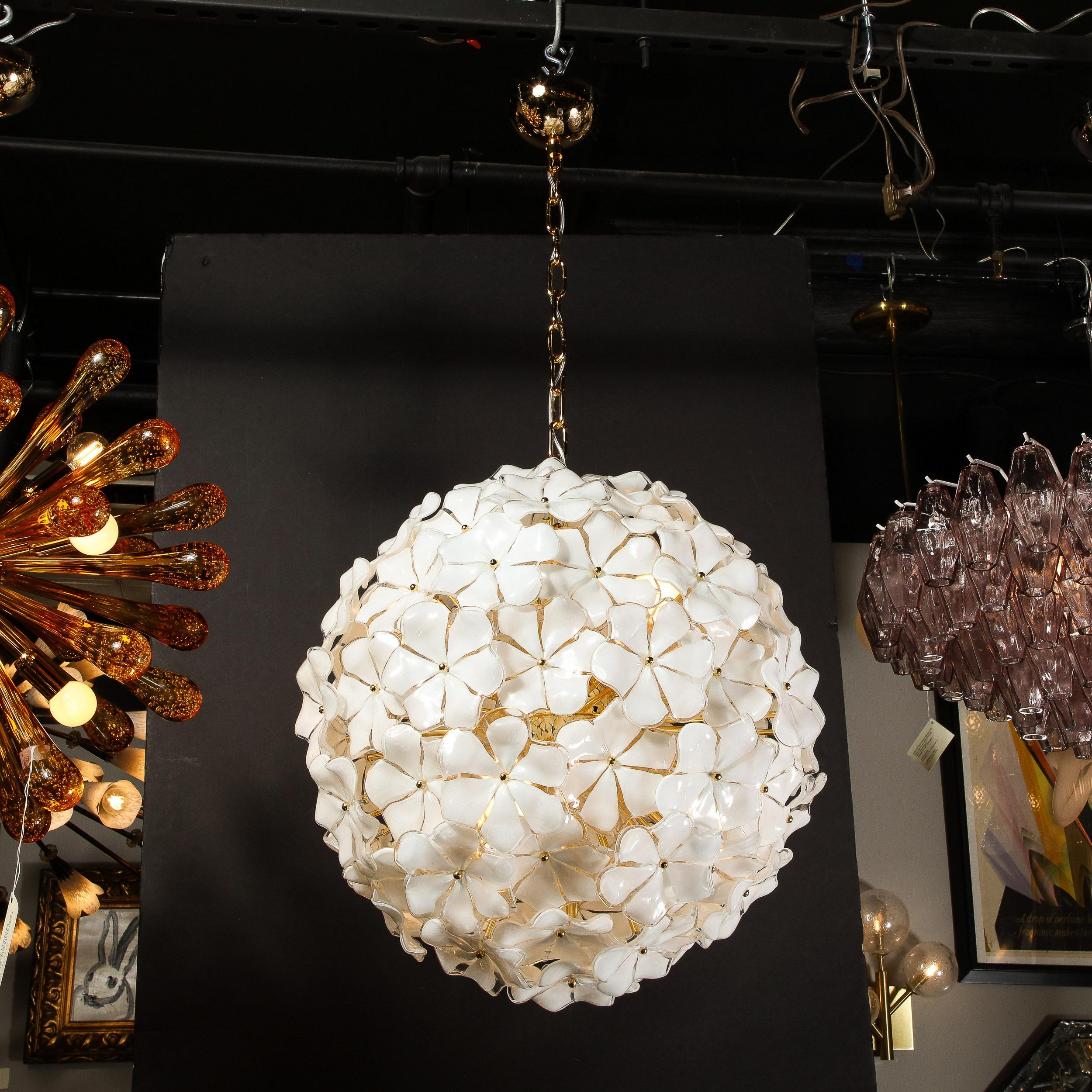 Modernist Murano Glass Floral Sputnik Chandelier in White Glass & Brass Fittings For Sale 5
