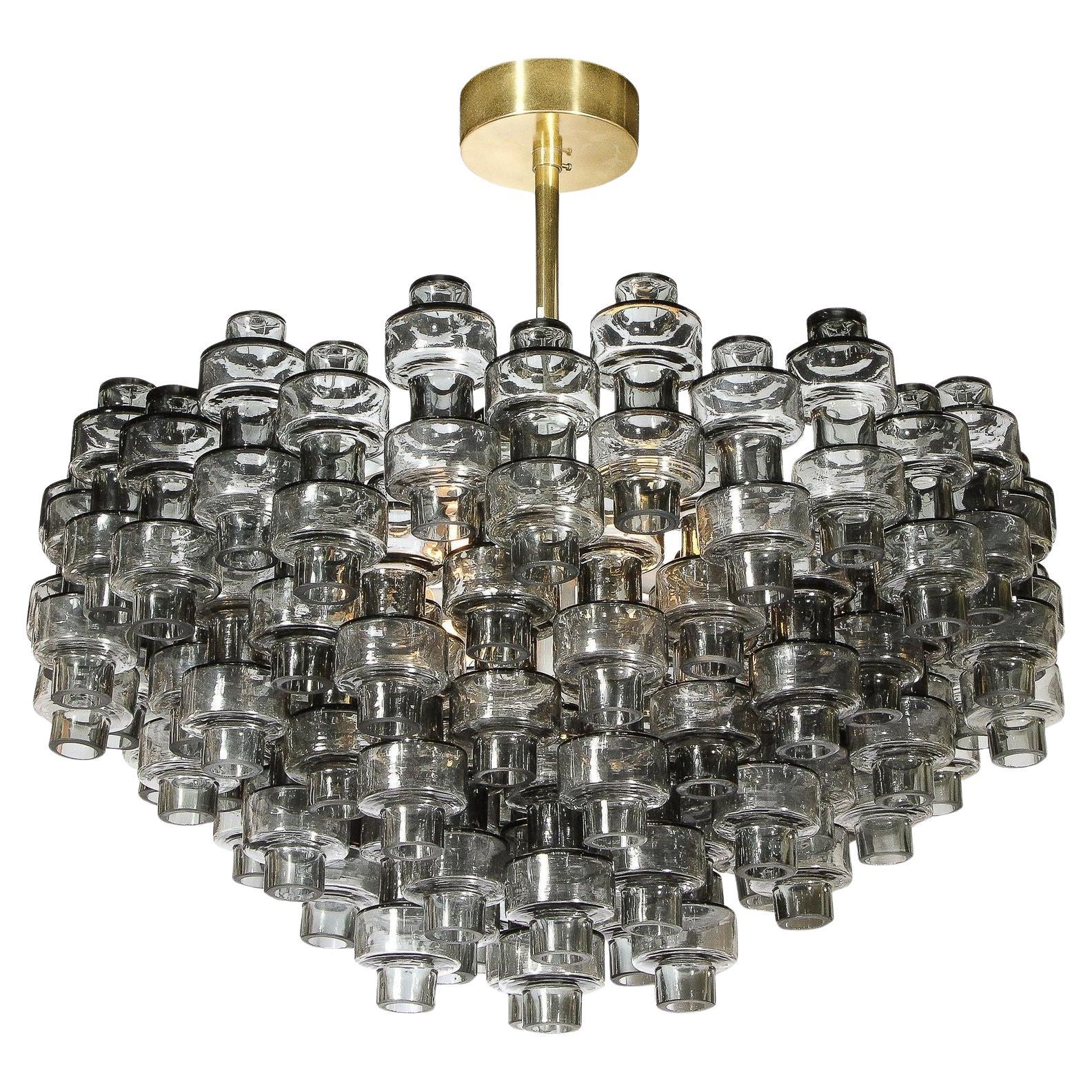 Modernistischer Murano-Kronleuchter aus rauchgrauem Manubri-Glas. Italien, 21. Jahrhundert. im Angebot