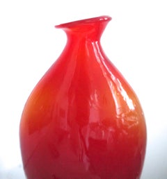 Modernist Murano Sommerso Heart-Shaped Asymetric Soliflor in Style of Venini