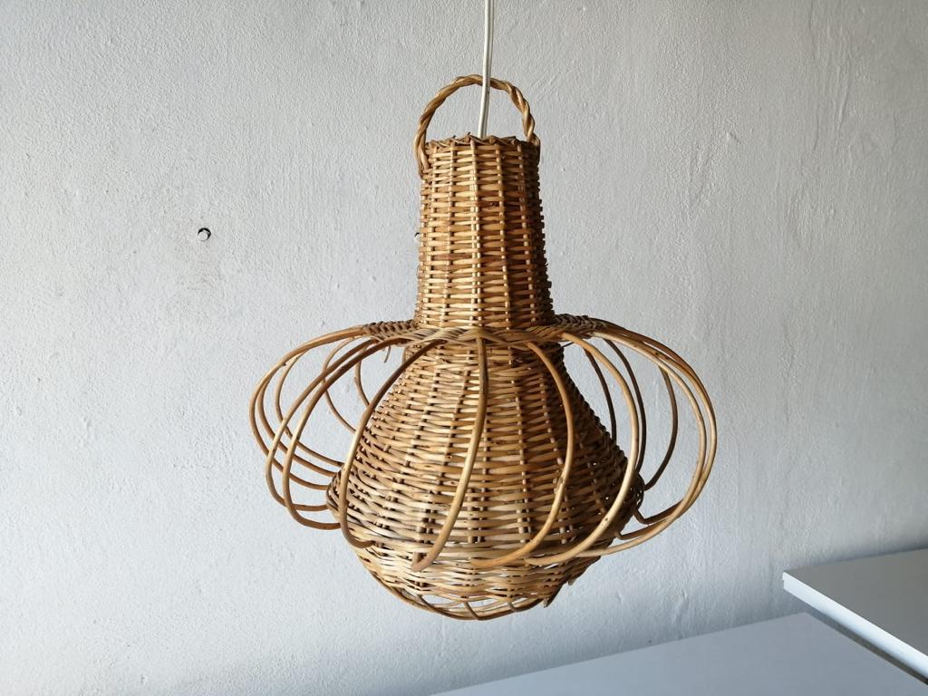 Modernist Natural Wicker Pendant Lamp, 1960s Germany In Good Condition In Hagenbach, DE