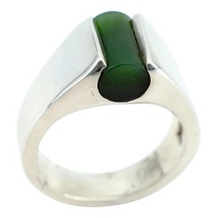 Retro Modernist Nephrite Jade Ring in Silver