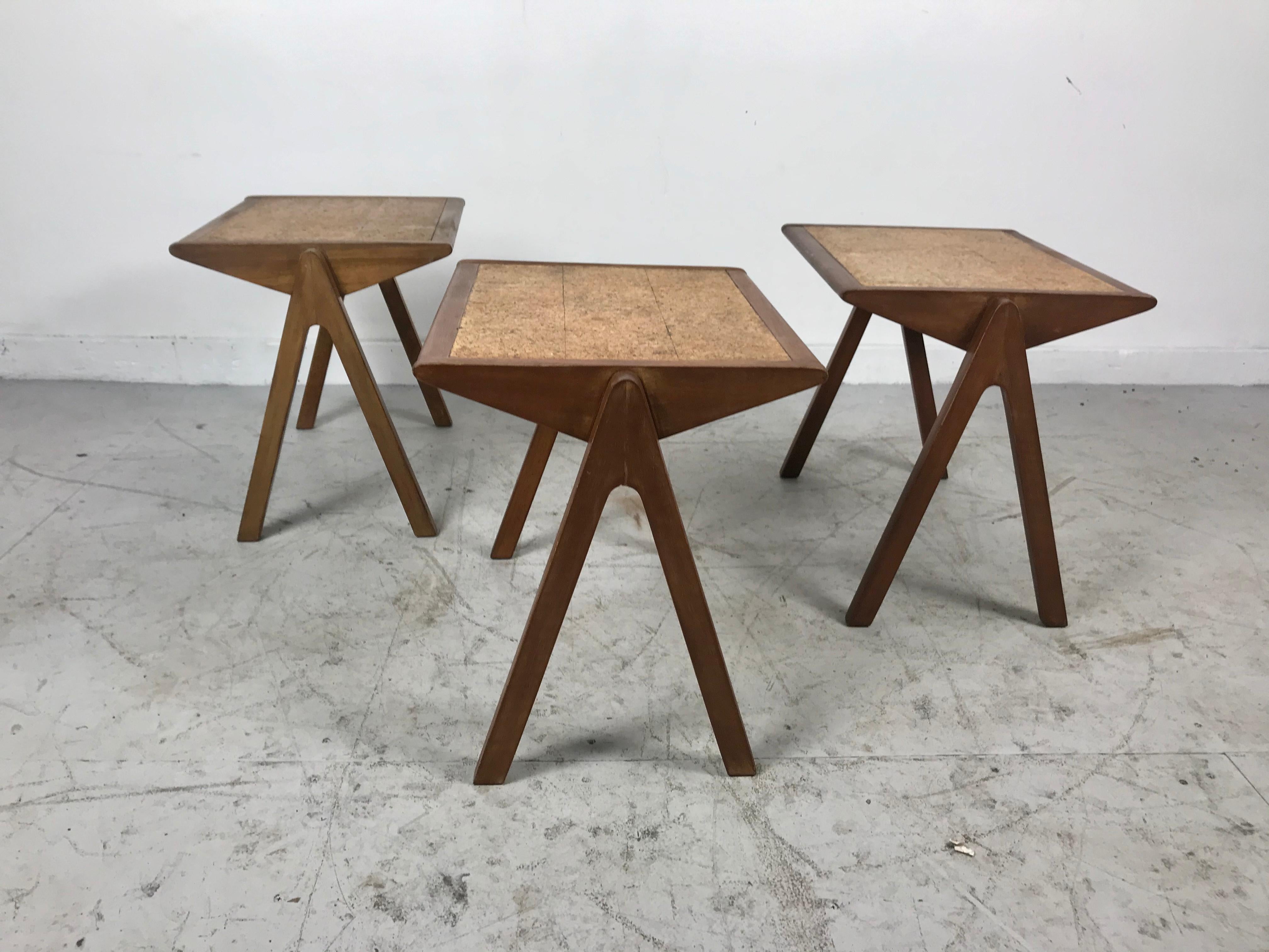 Modernist Nesting, Stacking Cork Top Tables by Bob Roukema for Jon Jansen In Good Condition For Sale In Buffalo, NY