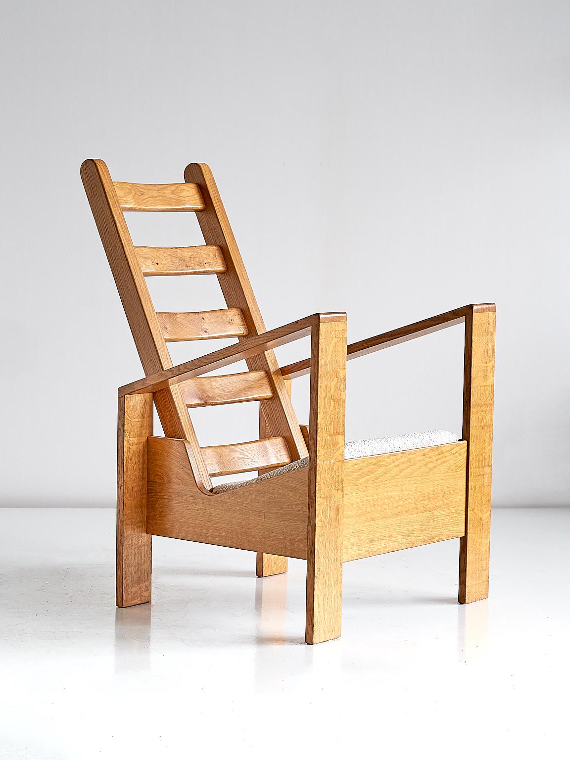 French Modernist Armchair in Oak and Ivory Lelièvre Bouclé, 1940s 3