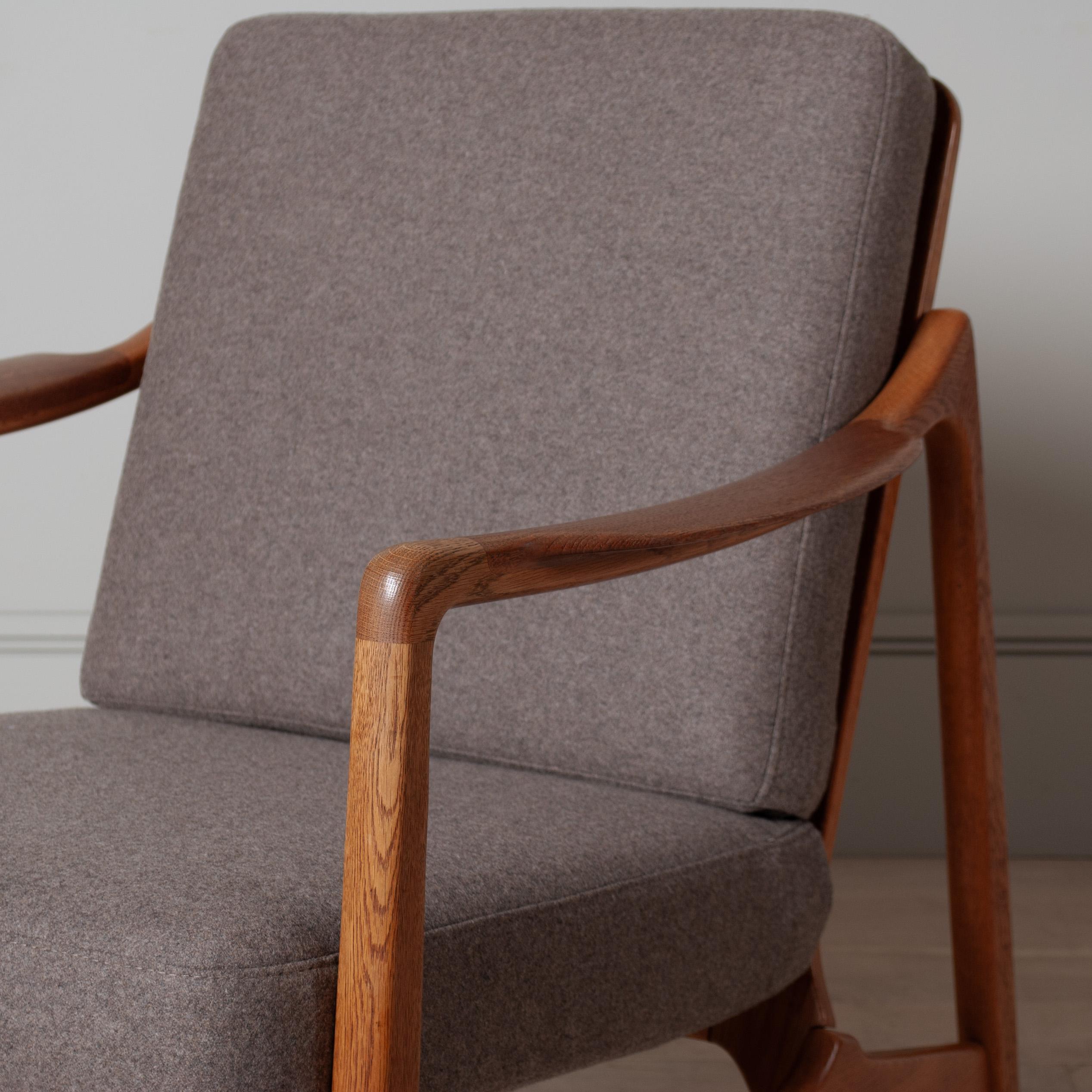 Sedia da salotto modernista in Oak, Tove & Edvard Kindt-Larsen, ridipinta. in vendita 1