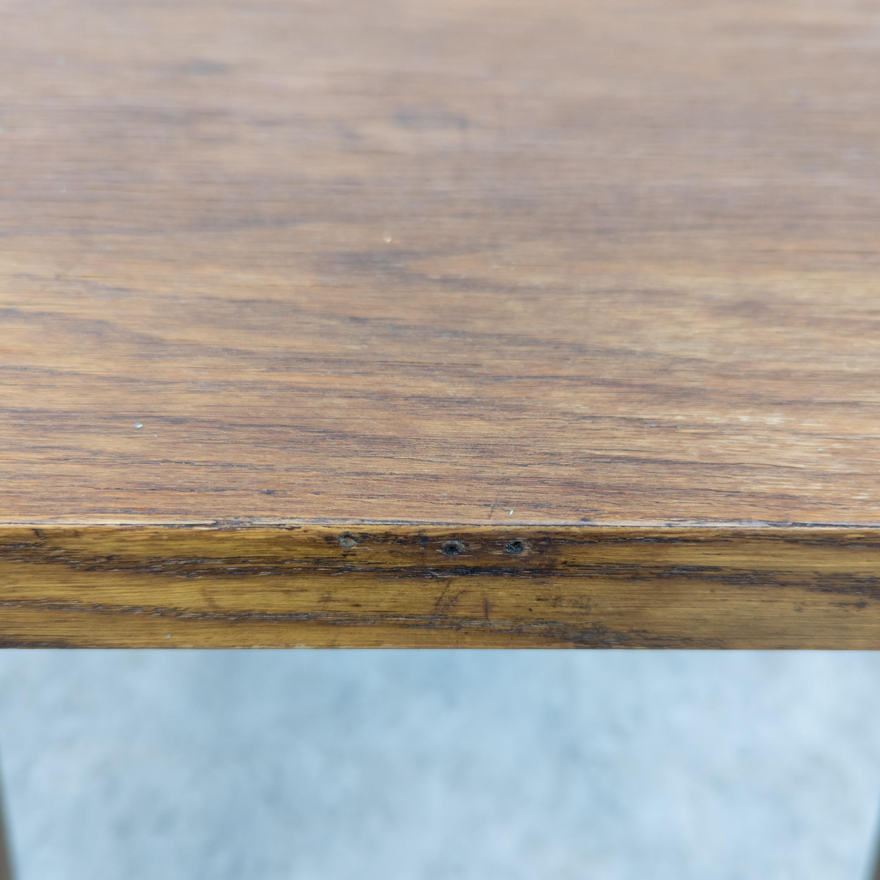 Modernist oak side table by Jan Vaněk for Krásná Jizba For Sale 6