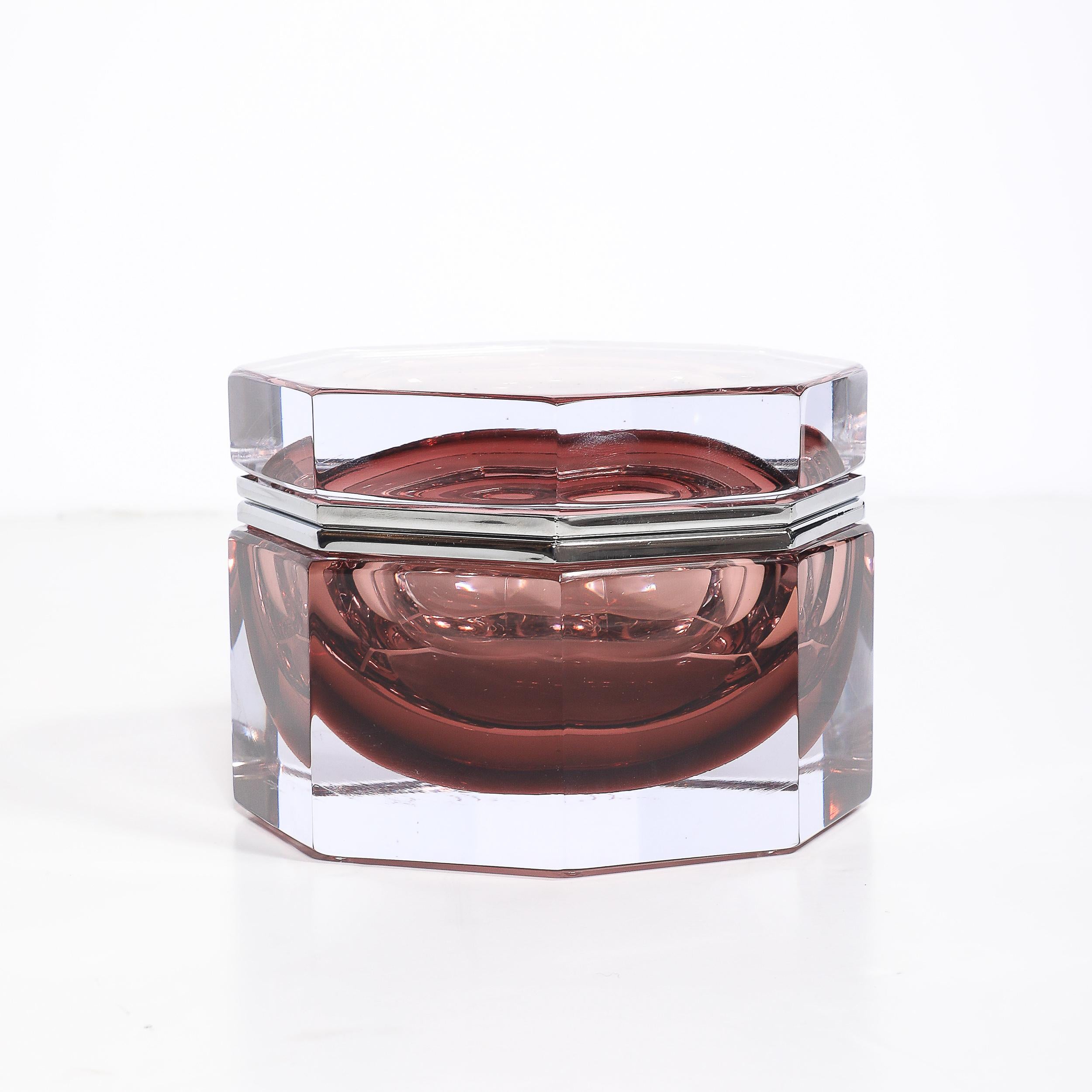 Moderne Boîte octogonale moderniste en verre de Murano soufflé à la main en rose fumé avec nickel poli en vente