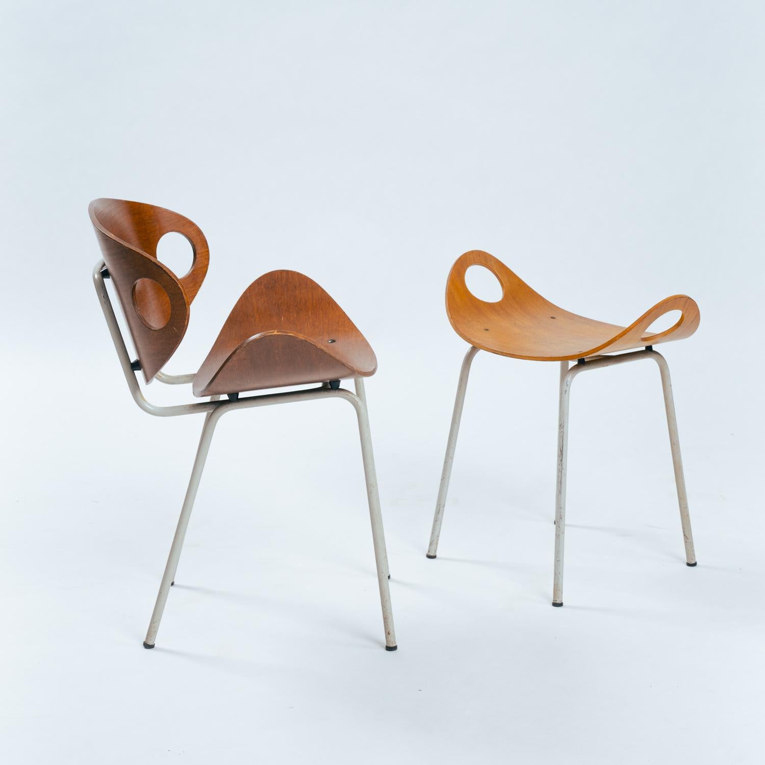 modernist Olof Kettunen Chair and Stool for Merivaara in plywood, Finland 1950s For Sale 13