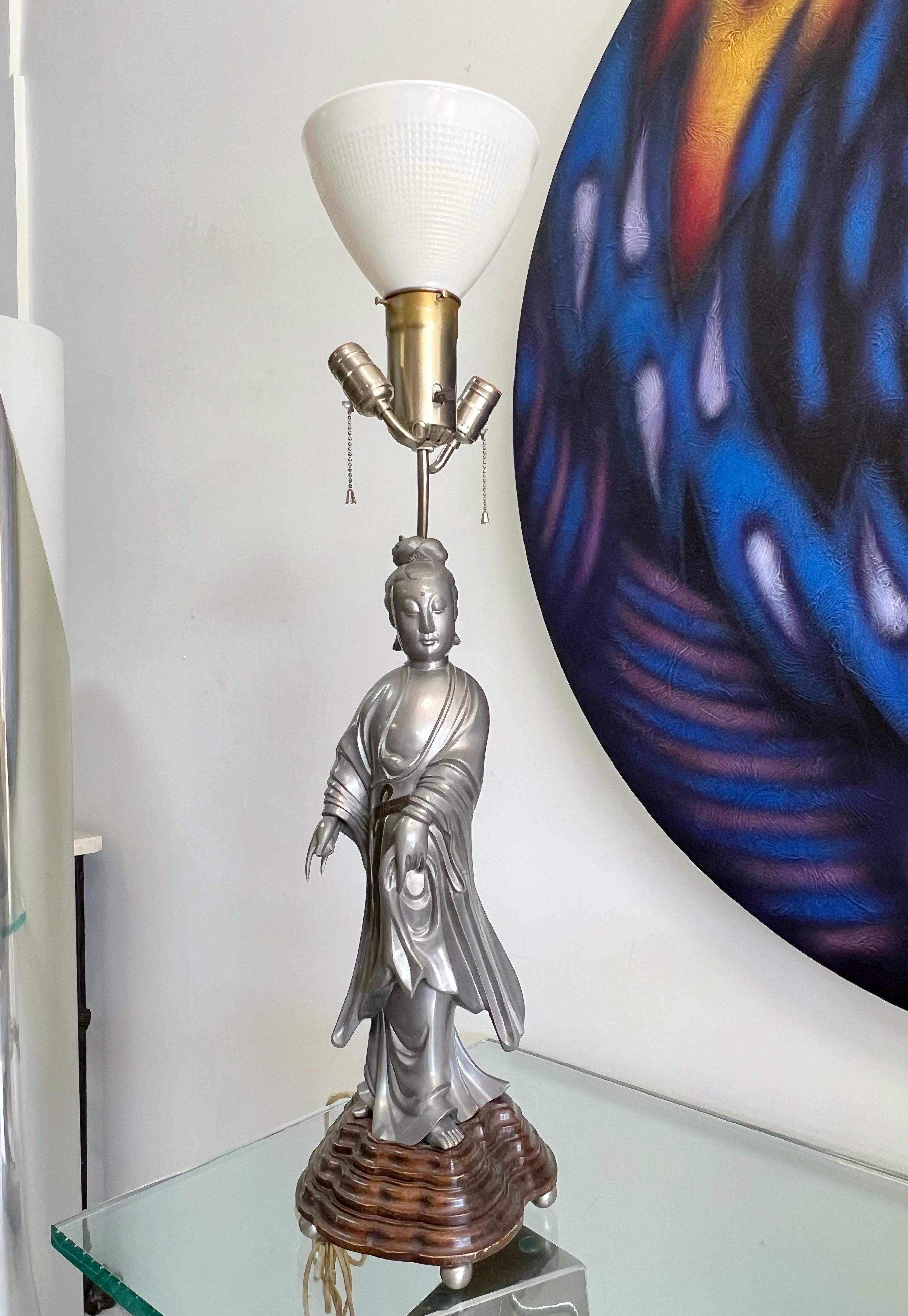 Chinese Modernist Oriental Pewter Sculpture Table Lamp For Sale