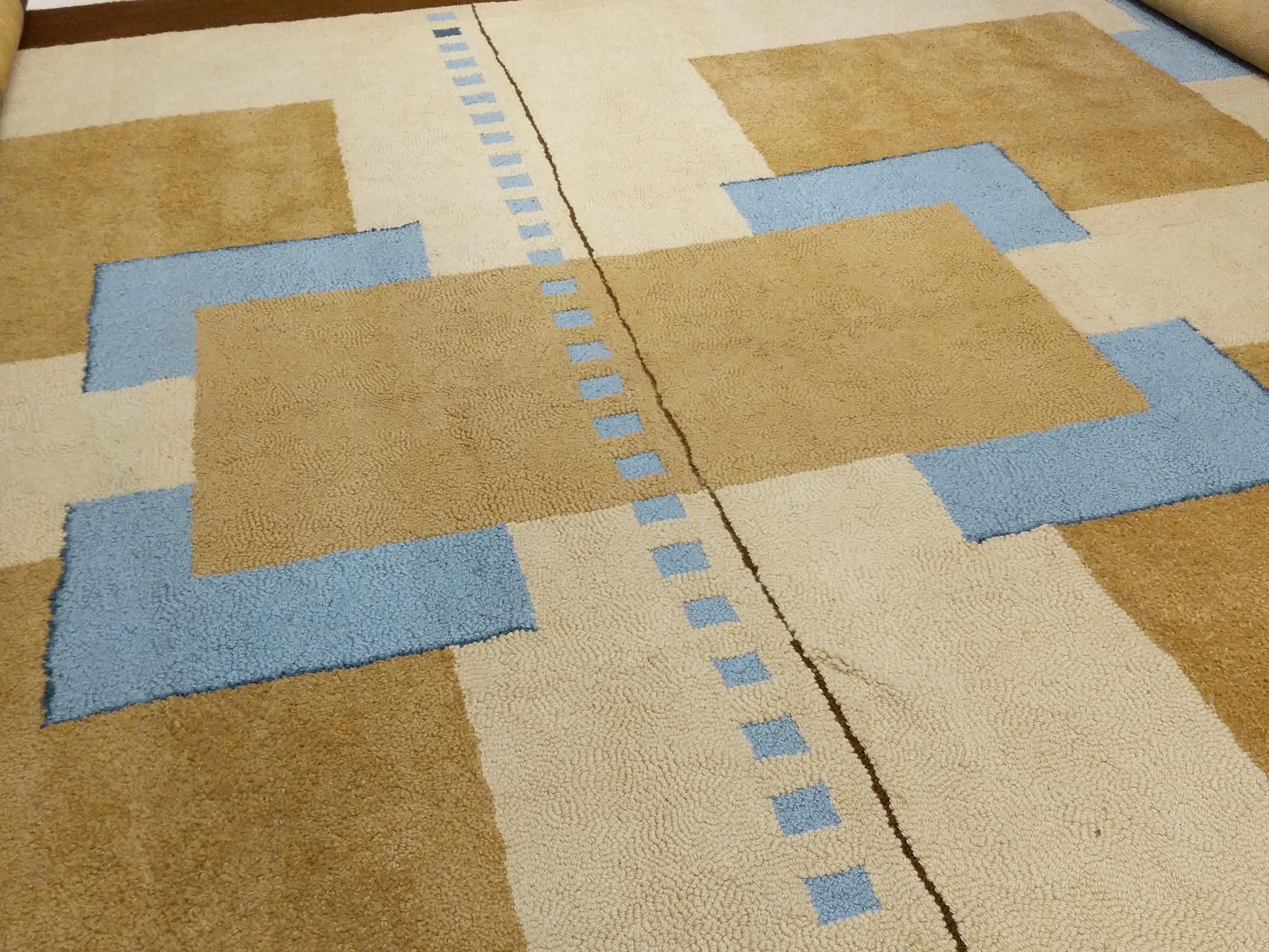 Modernist Oversized Geometric Design American Hooked Rug For Sale 4