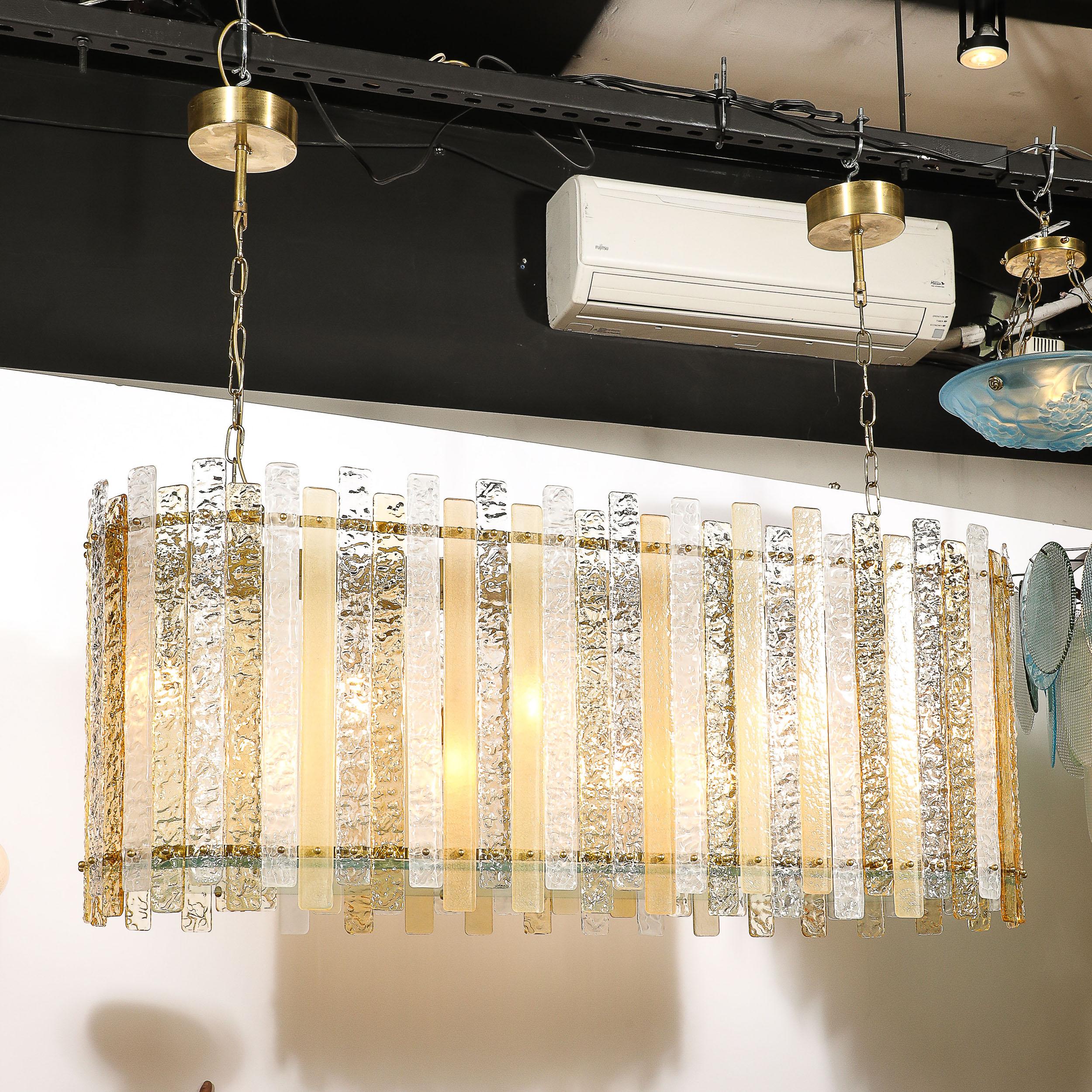 Laiton Luminaire moderne ovoïde en verre ambre dépoli et tacheté soufflé à la main à Murano en vente