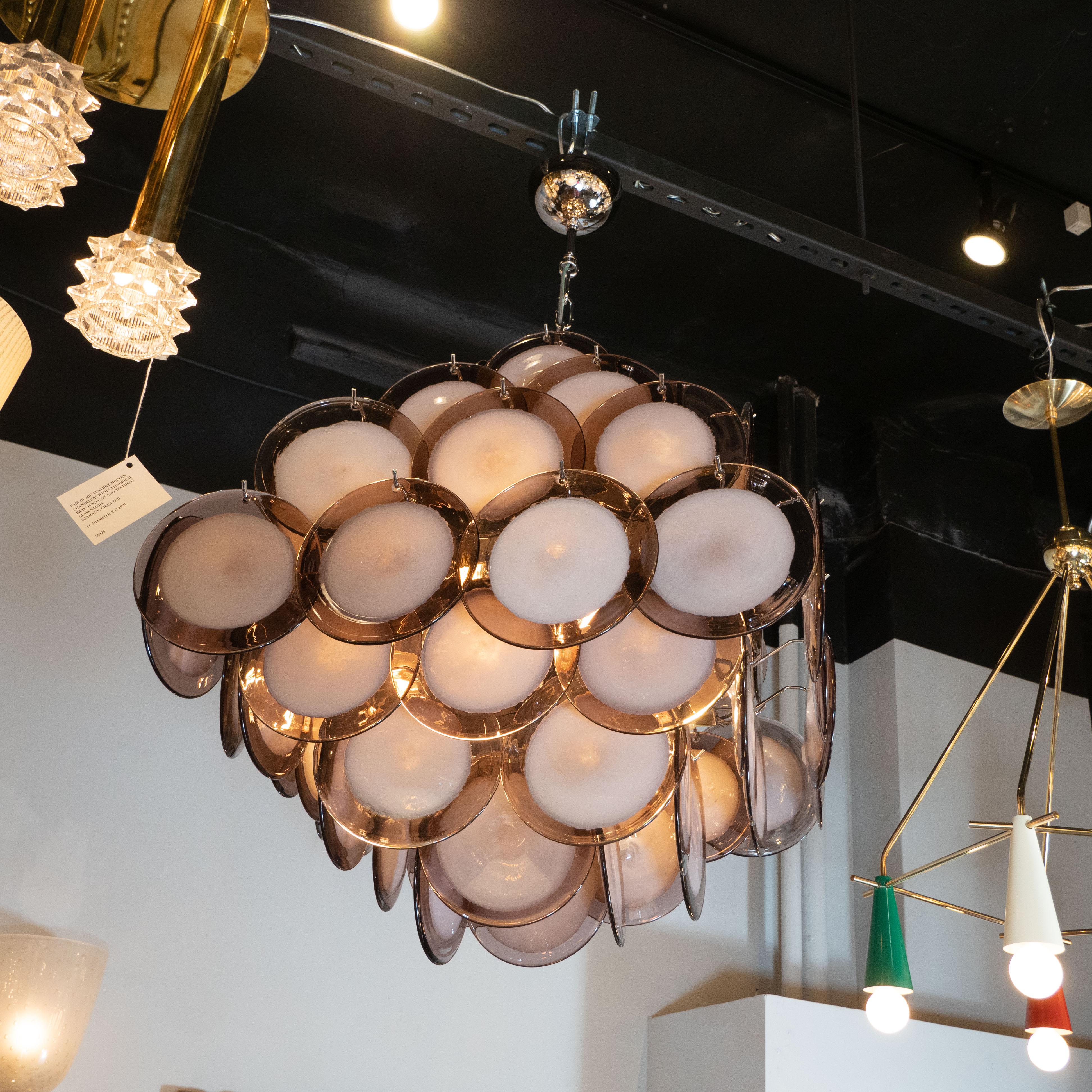 italien Lustre moderniste à disques en forme de pagode en verre améthyste de Murano soufflé à la main en vente