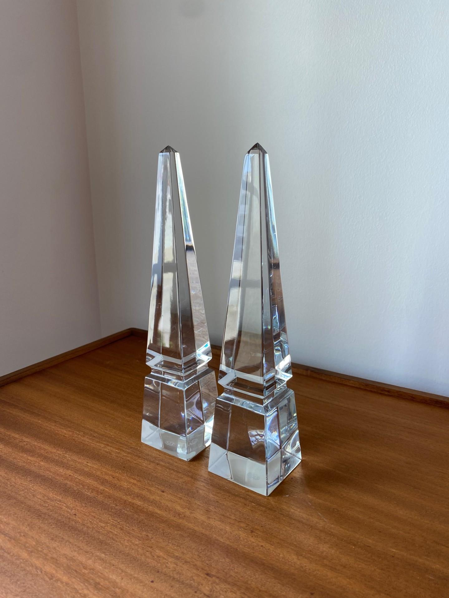 Modernist Pair of Baccarat Louxor Crystal Obelisks (France) In Good Condition For Sale In San Diego, CA