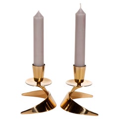 Ein Paar modernistische Kerzenhalter aus Bronze von John Prip & Ronald Pearson, 1950er Jahre