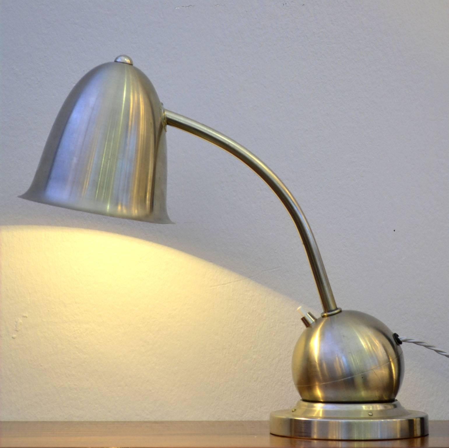 Dutch Modernist Pair of Table Lamps Nickel by Daalderop 