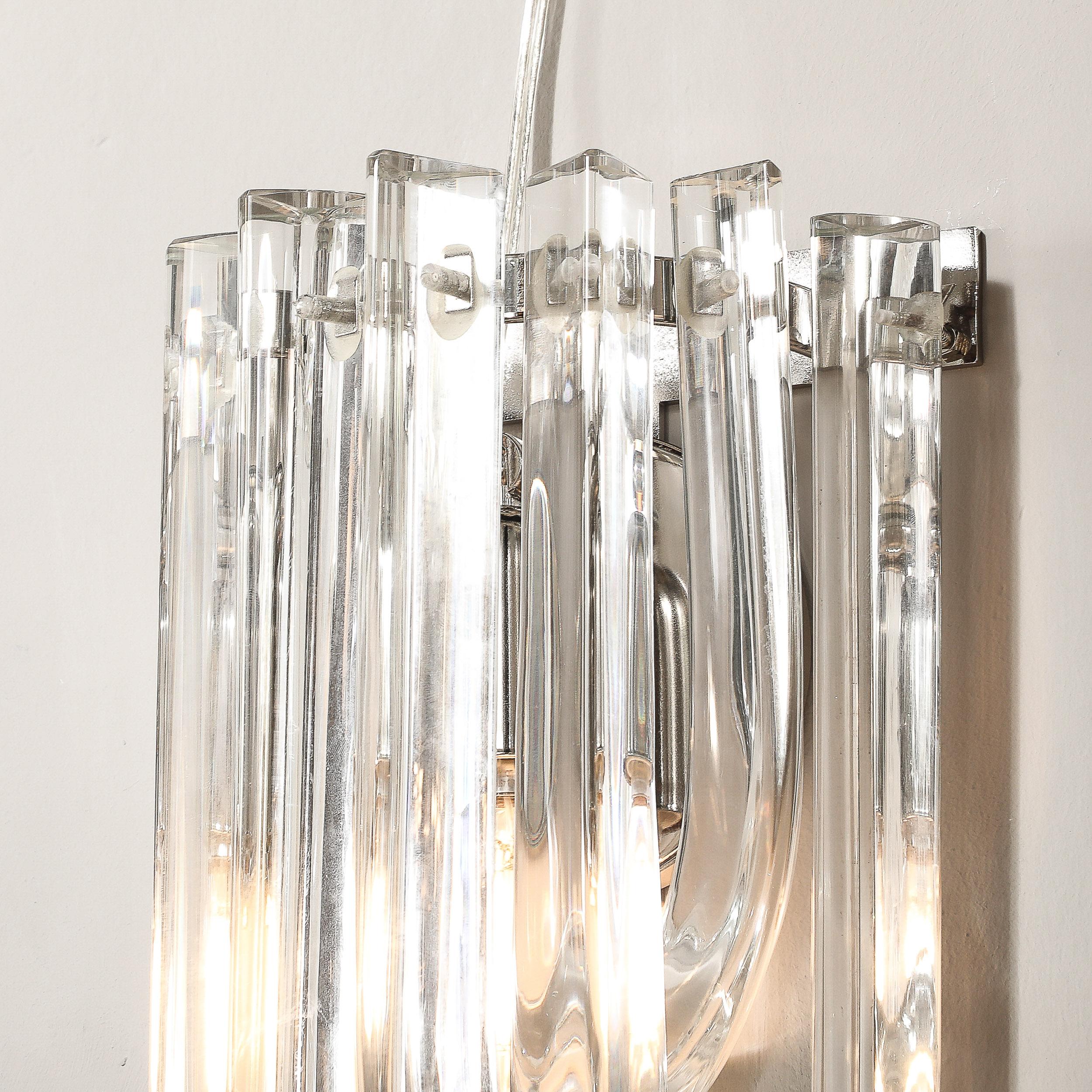 Verre de Murano Paire d'appliques à ruban en verre de Murano translucide soufflé à la bouche, de style moderne en vente