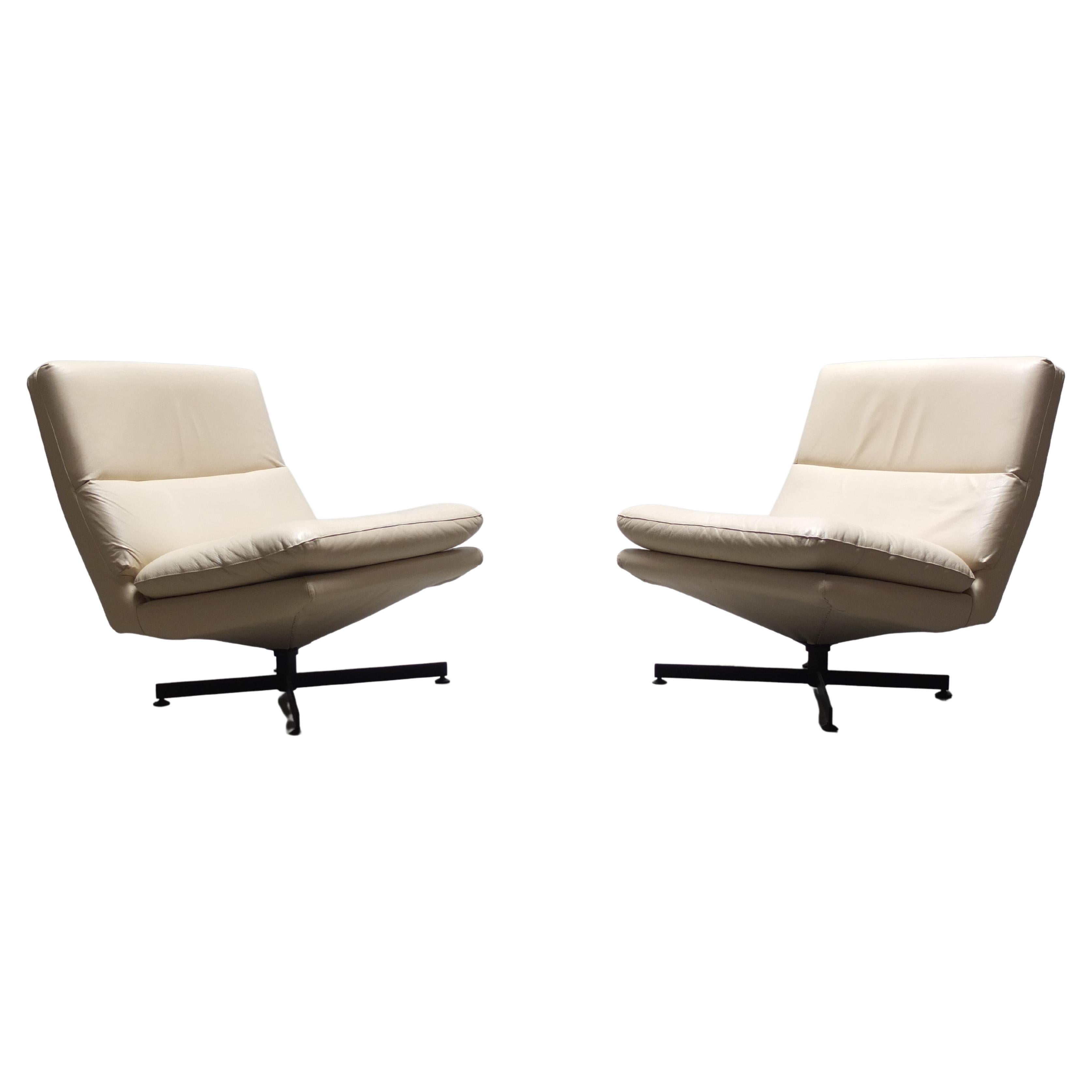 Modernist Pair of Lounge Chairs by Georges van Rijck for Beaufort, 1960s