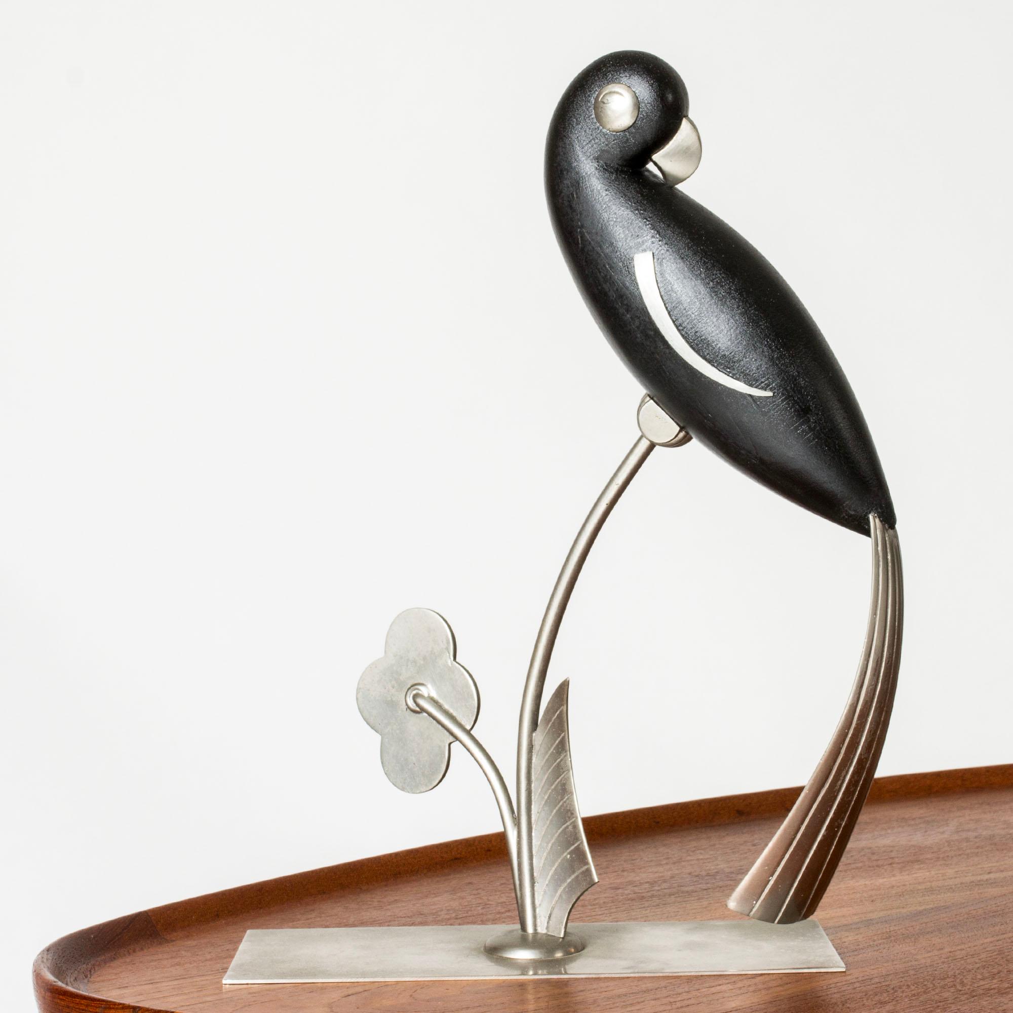 Suédois Sculpture moderniste de perroquet, Carl-Einar Borgström, Ystad-Metall, Suède, années 1930 en vente