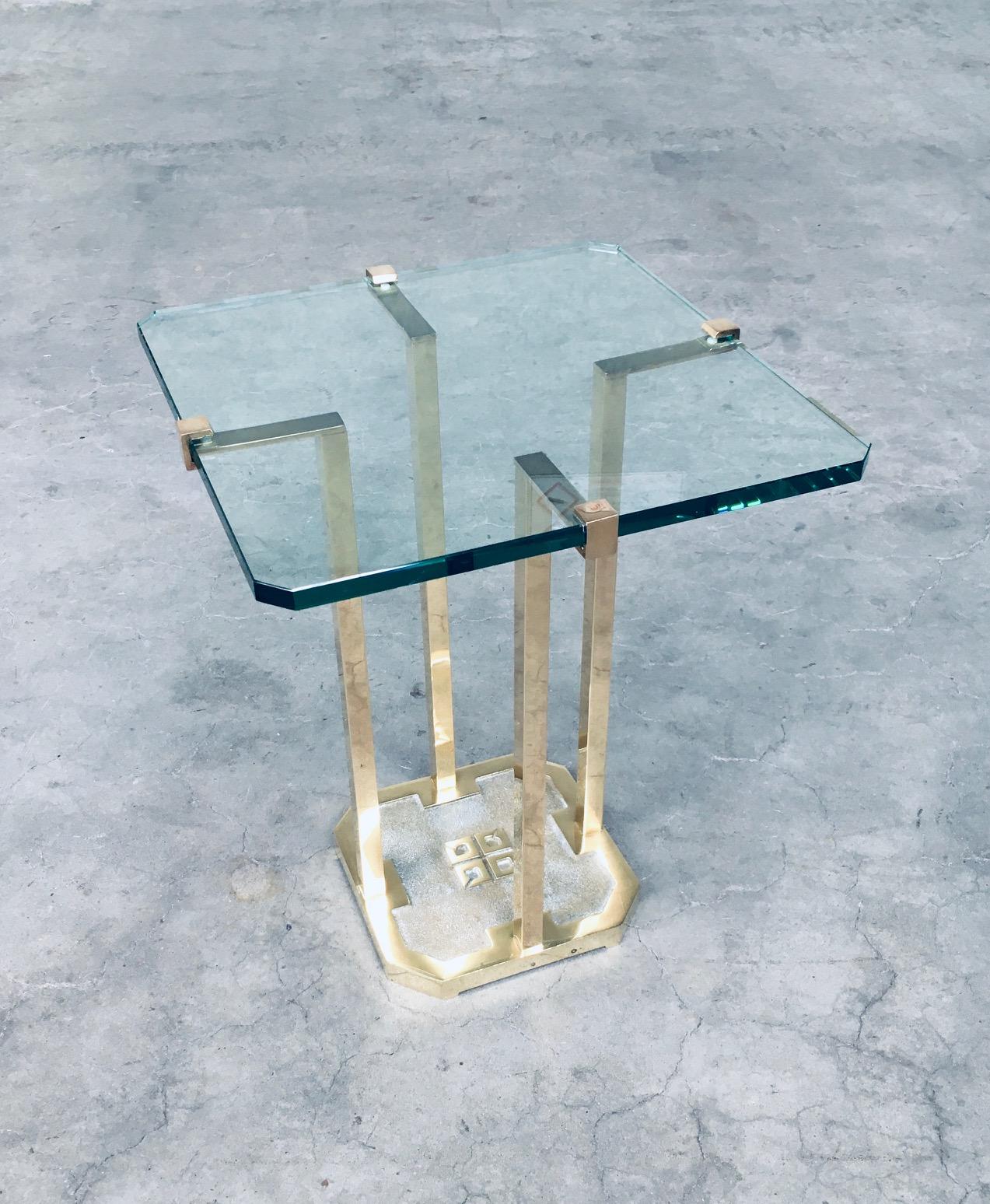 Dutch Modernist Patinated Brass & Glass Side Table Model T18 by Peter Ghyczy, 1970's For Sale