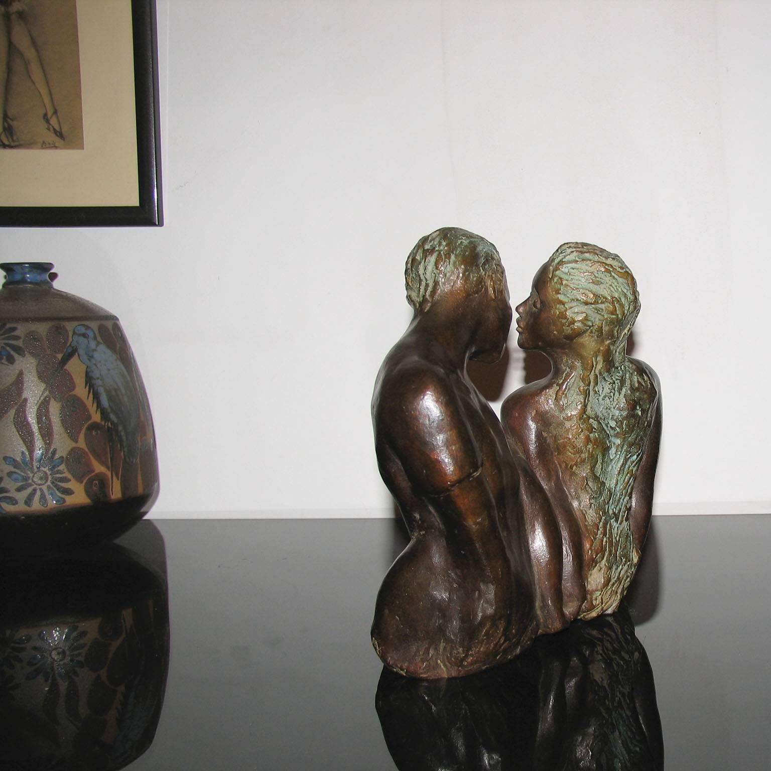 Modernist Patinated Bronze Sculpture Couple in Love In Excellent Condition In Bochum, NRW