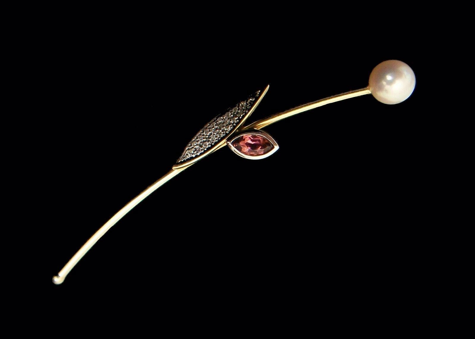 Modernist Pearl & Gem Set 14K Yellow Gold Flower Pin, Signed, Mid-20th Century In Good Condition For Sale In Chatham, CA
