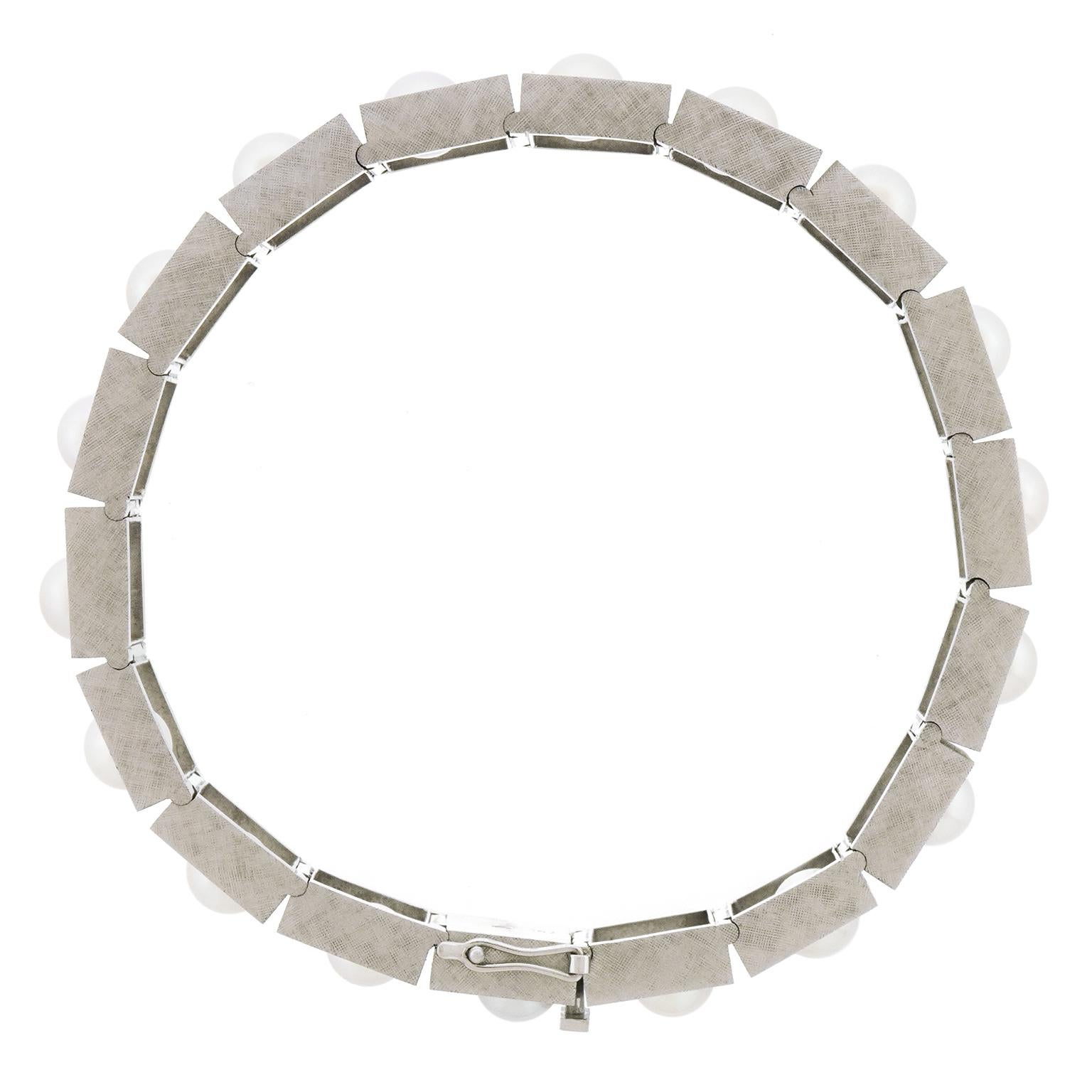 Modernist Pearl-Set White Gold Bracelet For Sale 2
