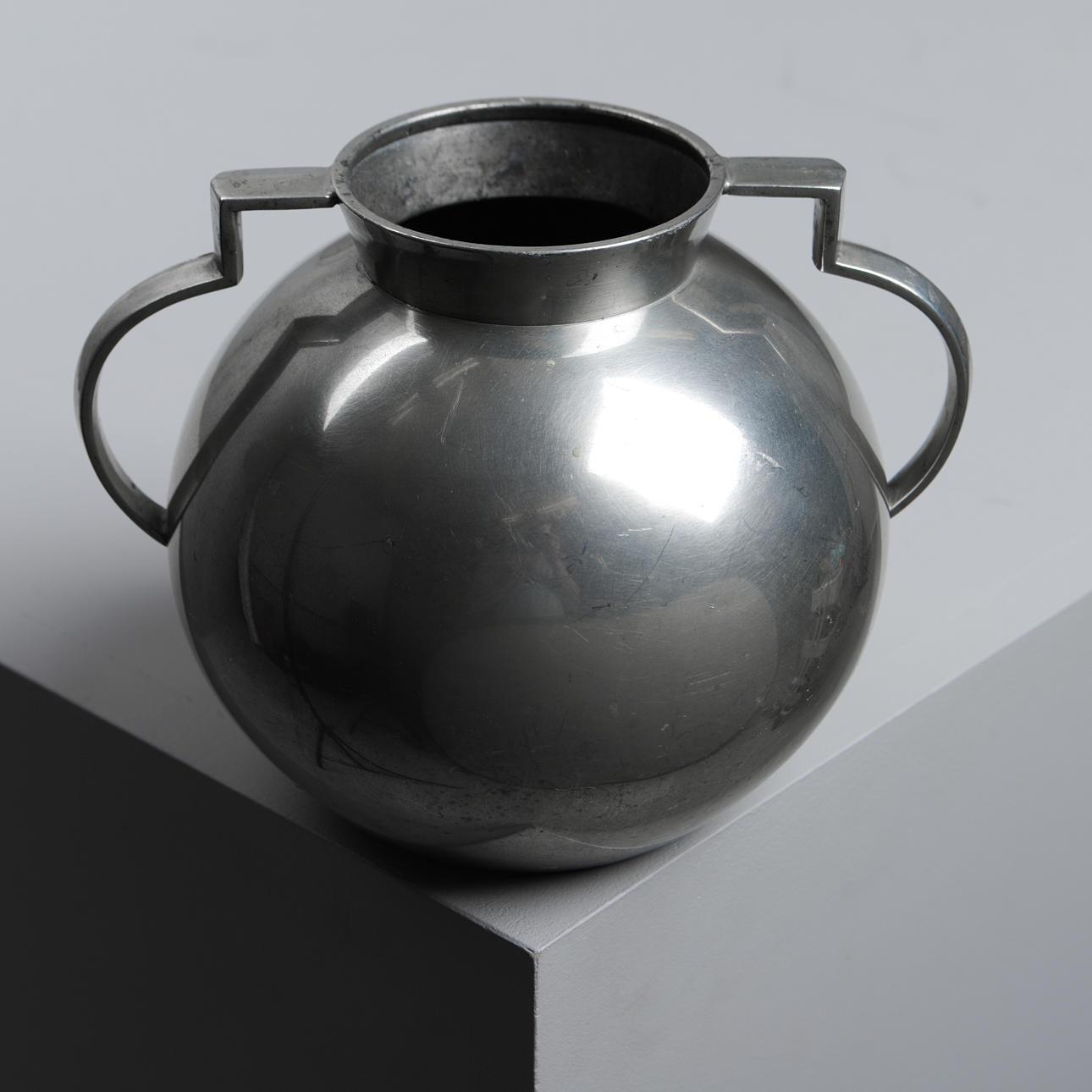 Swedish Modernist Pewter Vase by Folke Arström for GAB, Sweden, 1930s For Sale