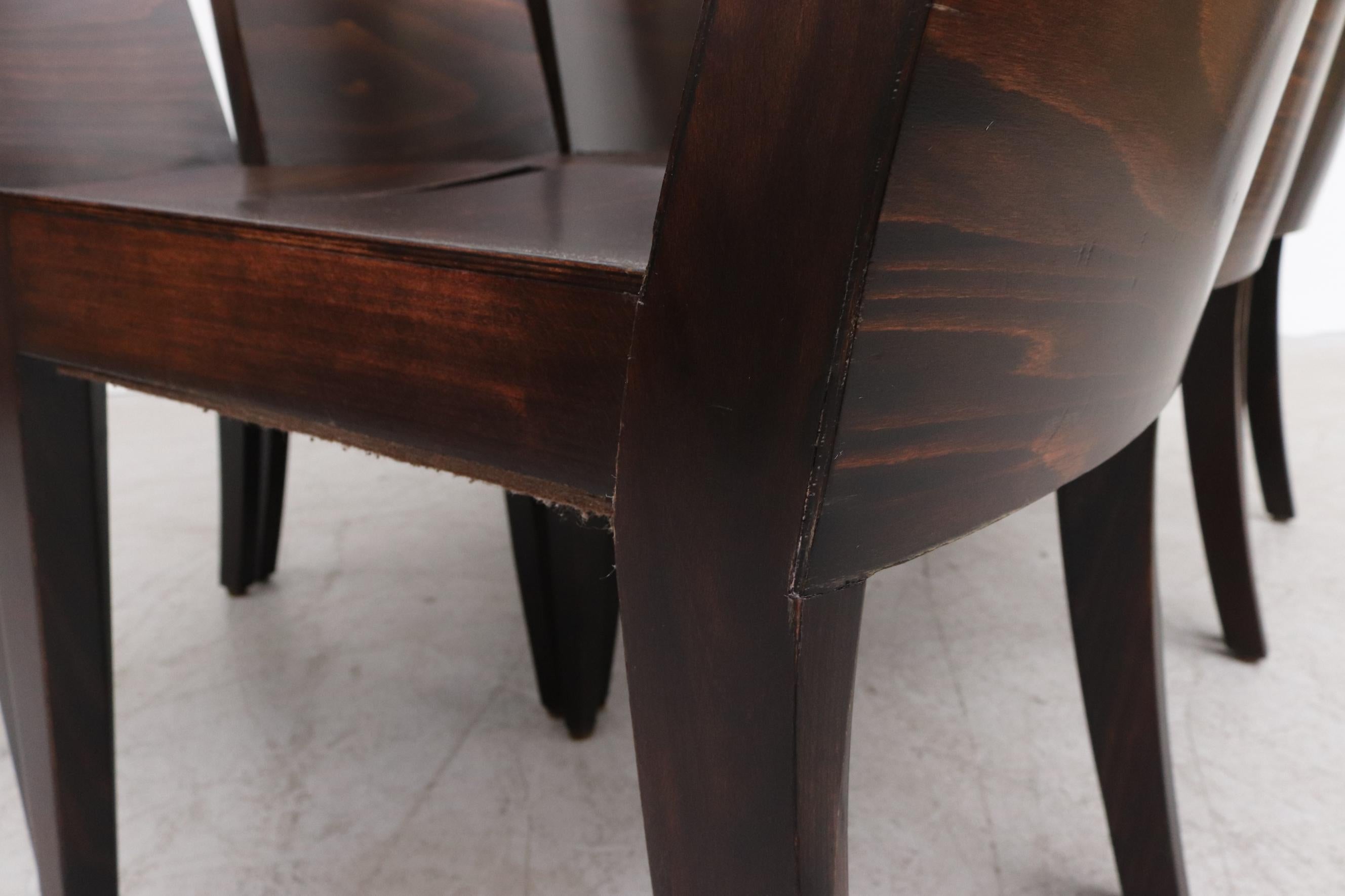 Chaises empilables de style Philippe Starck à dossier carré en bois teinté foncé en vente 9